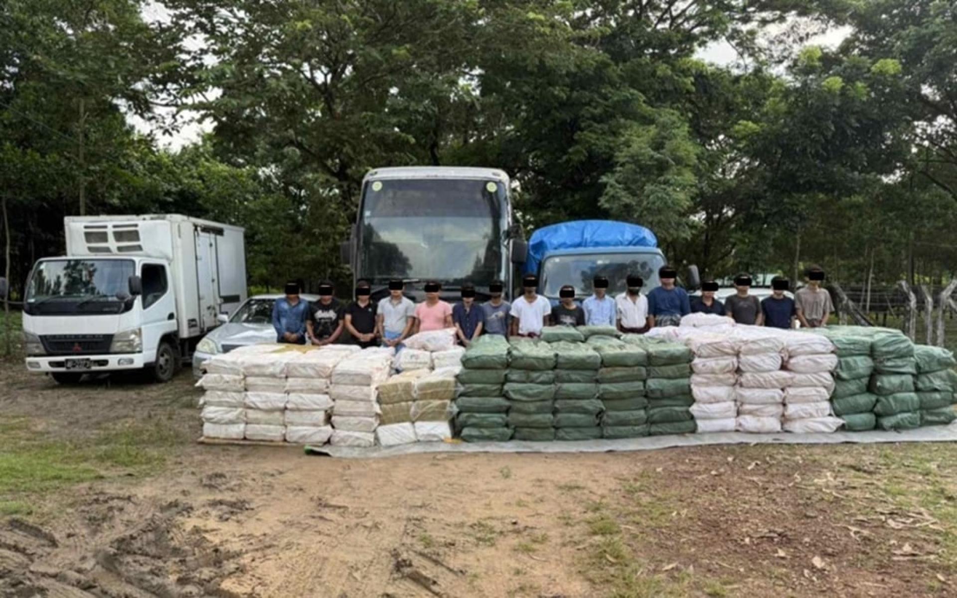 缅甸警方最近成功瓦解一个涉嫌向马来西亚走私大量毒品的贩毒网络。（图取自甸环球新光报网站）