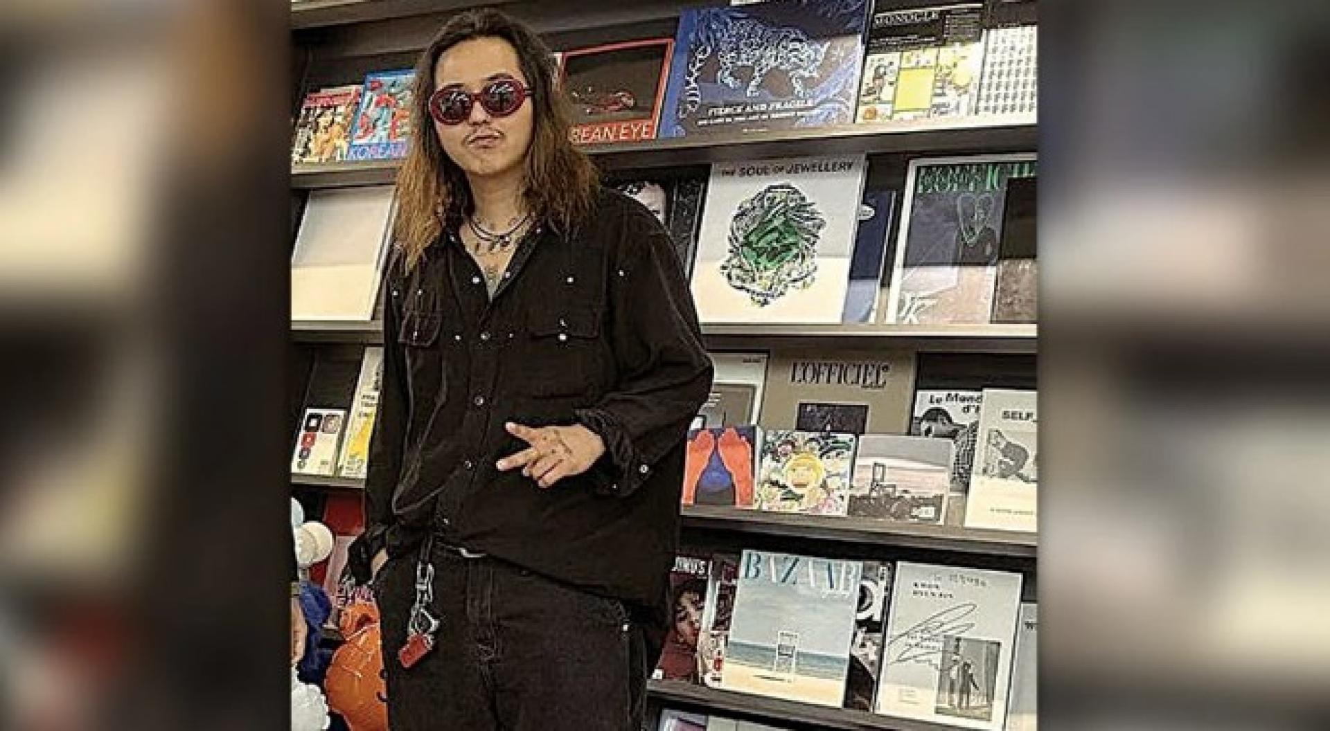 宋旻浩当兵时留起长发、蓄胡，当时已经引起舆论争议。