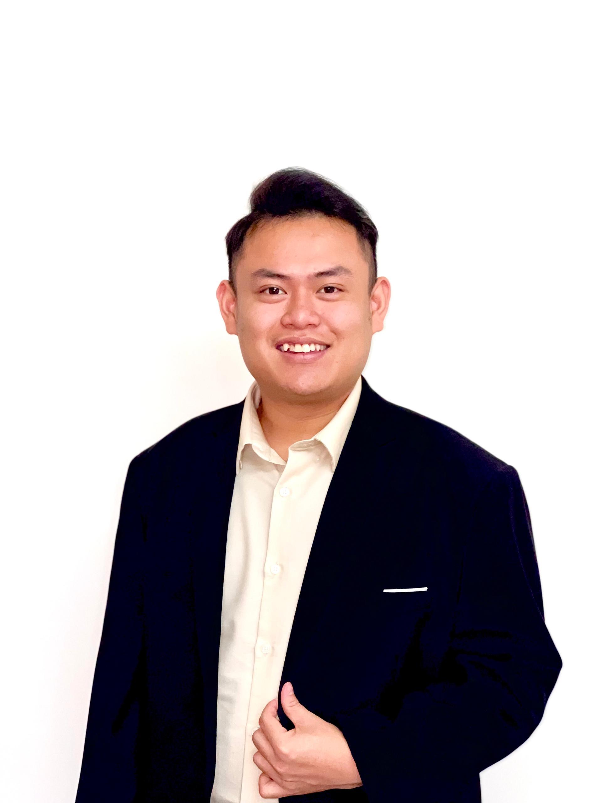 克里斯托弗表示，MyLesen B2 计划助逾2200学员考取驾照。