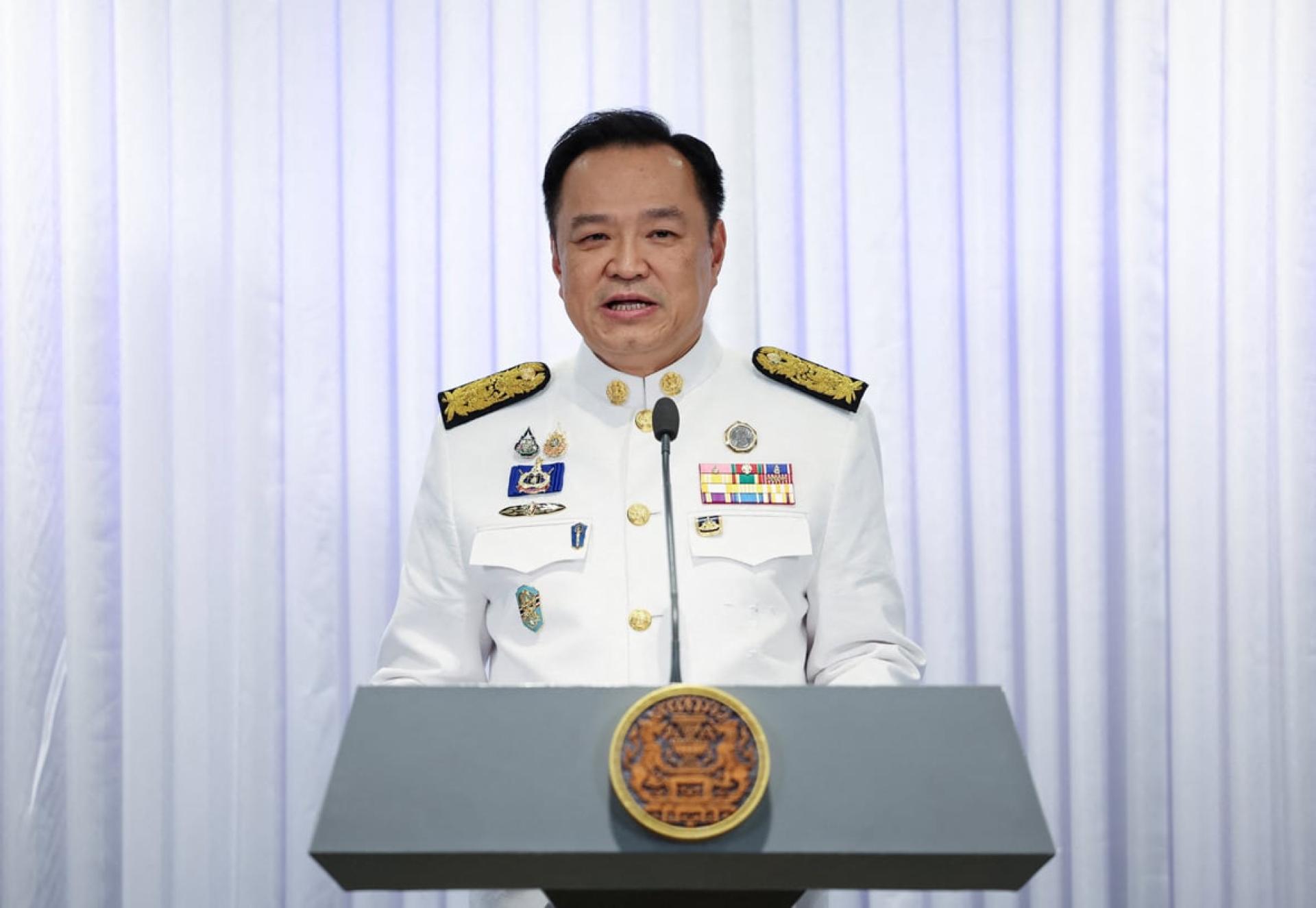 泰国首相阿努廷（档案照）日前批准了一项440亿泰铢的消费刺激措施，旨在提振疲弱的经济，以及在大选前赢得民心。