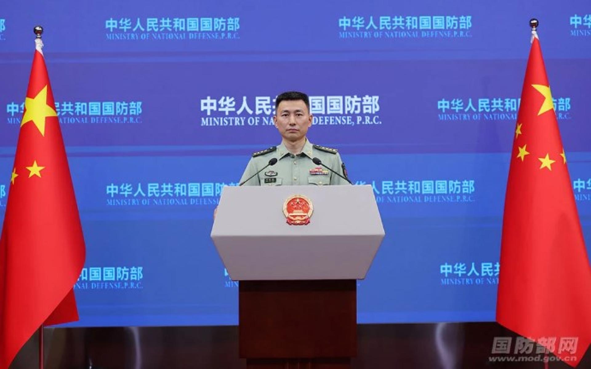 中国国防部新闻发言人张晓刚。（档案照）