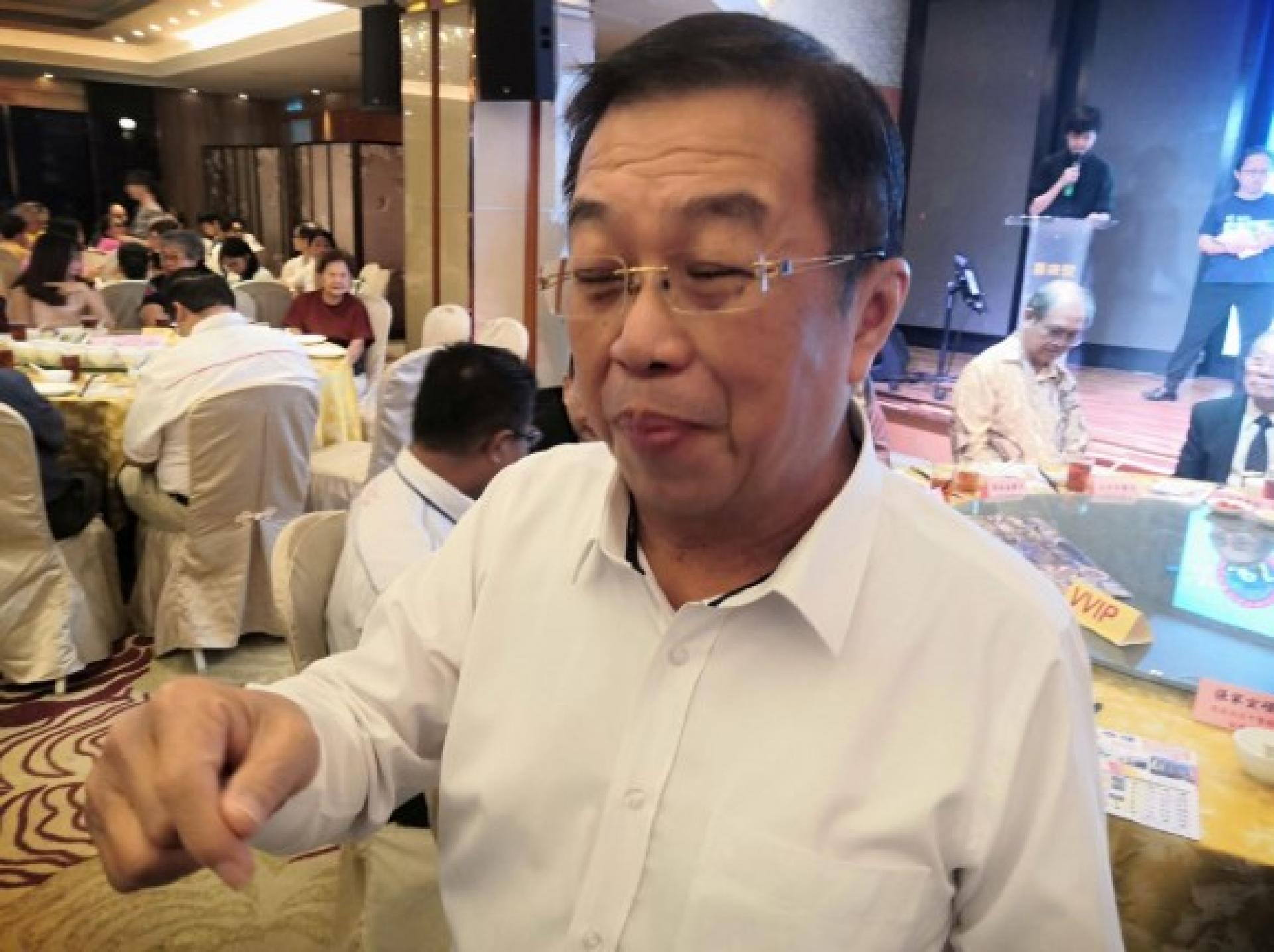 陈国伟指出，行动党以至希盟必须检讨沙巴选举惨败的原因，包括审视履行了多少竞选宣言的承诺。
