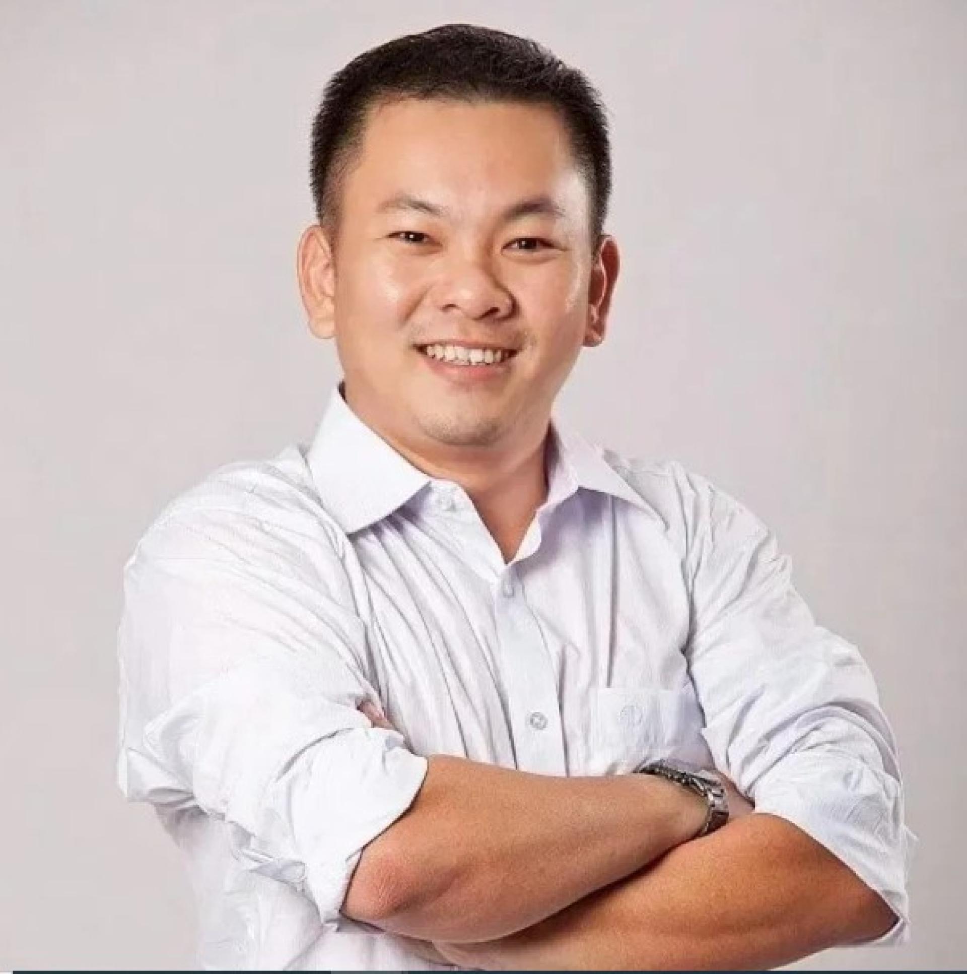 陈泓缣。