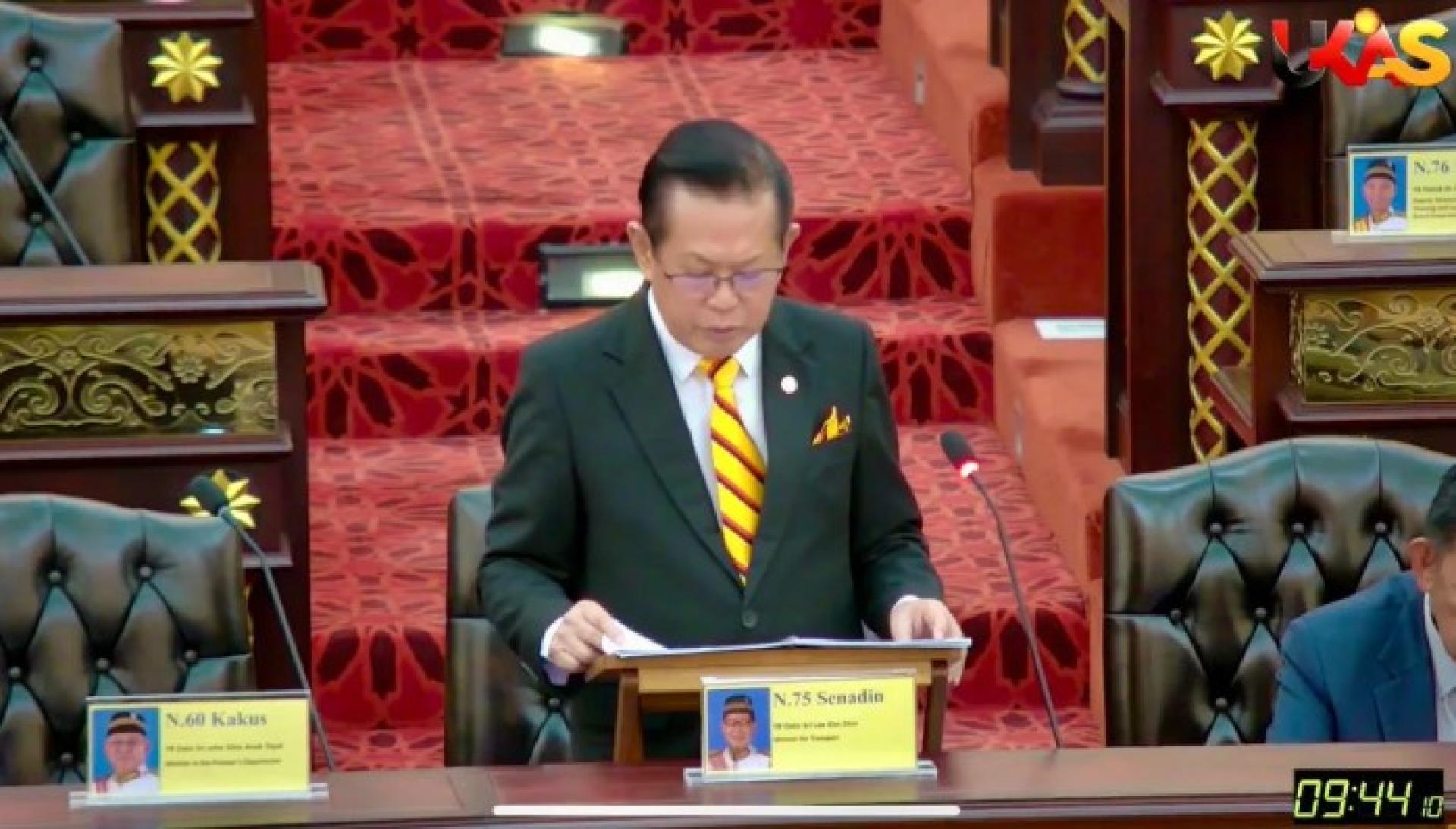 李景胜今日在第19届砂拉越州立法议会进行部门总结发言。