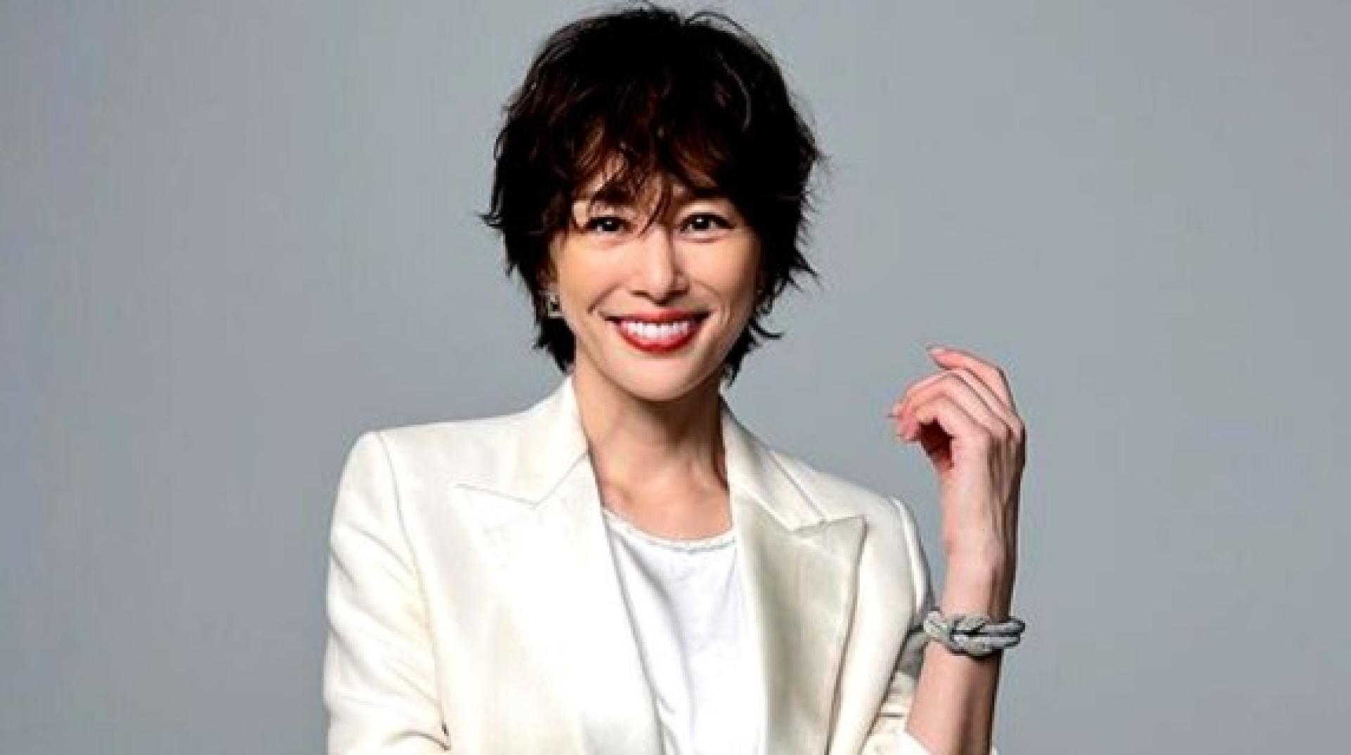 米仓凉子。