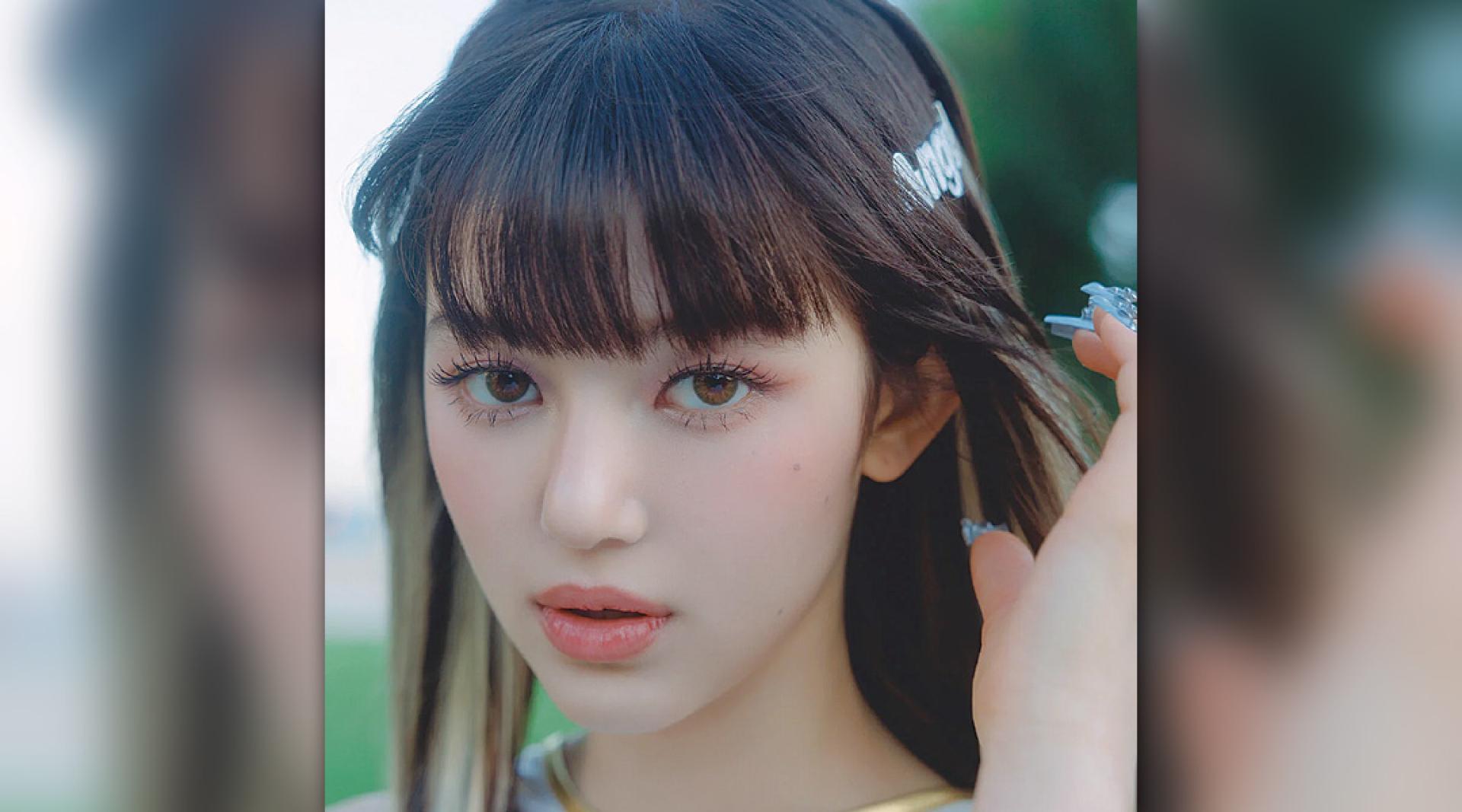 Danielle遭经纪公司开除。