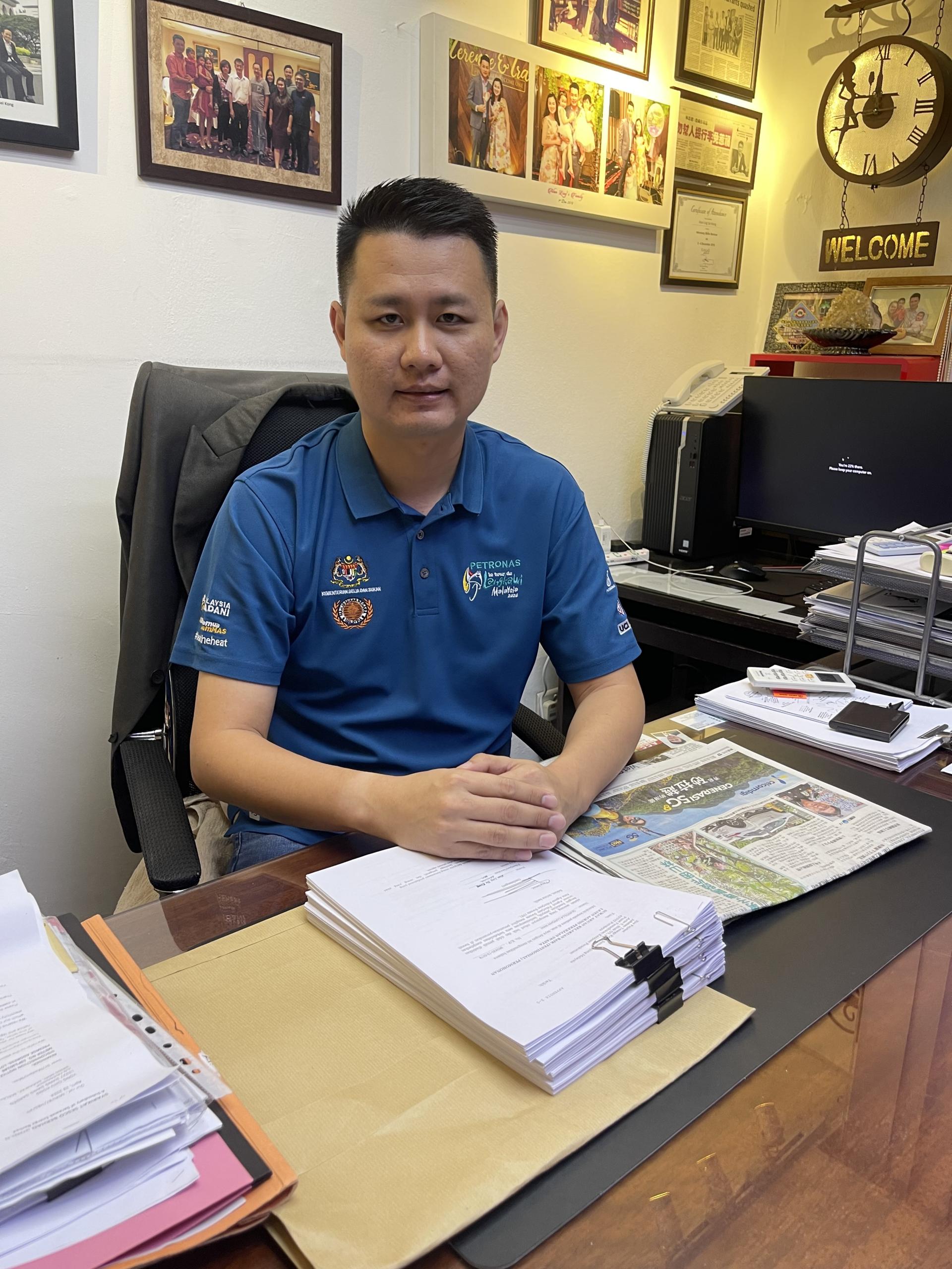 砂希盟兼行动党秘书林思健律师。