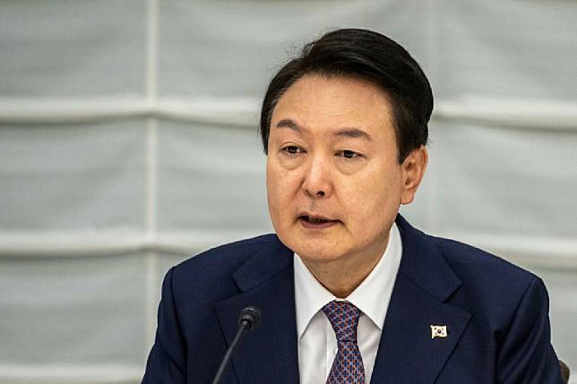 尹锡悦。