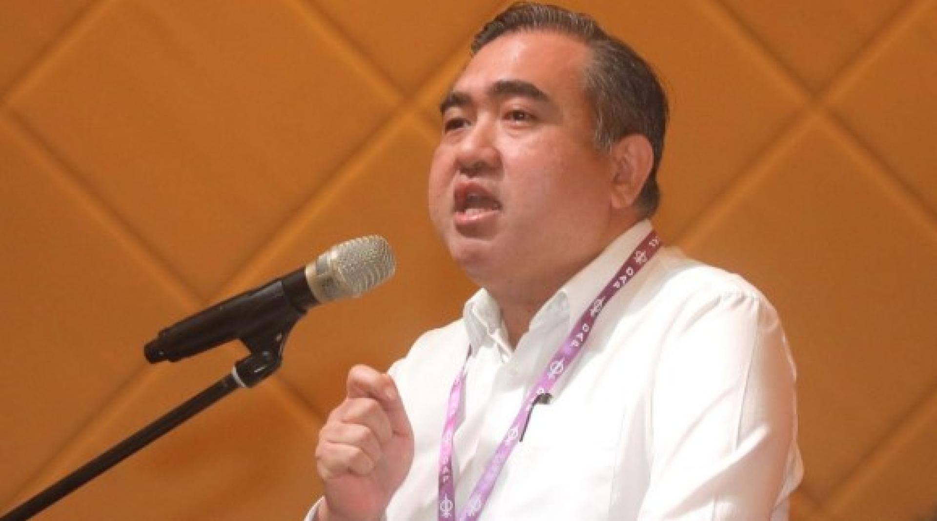 陆兆福严厉否认行动党存在A丶B队，并怒怼阿末扎希称：“我会那么笨吗？”