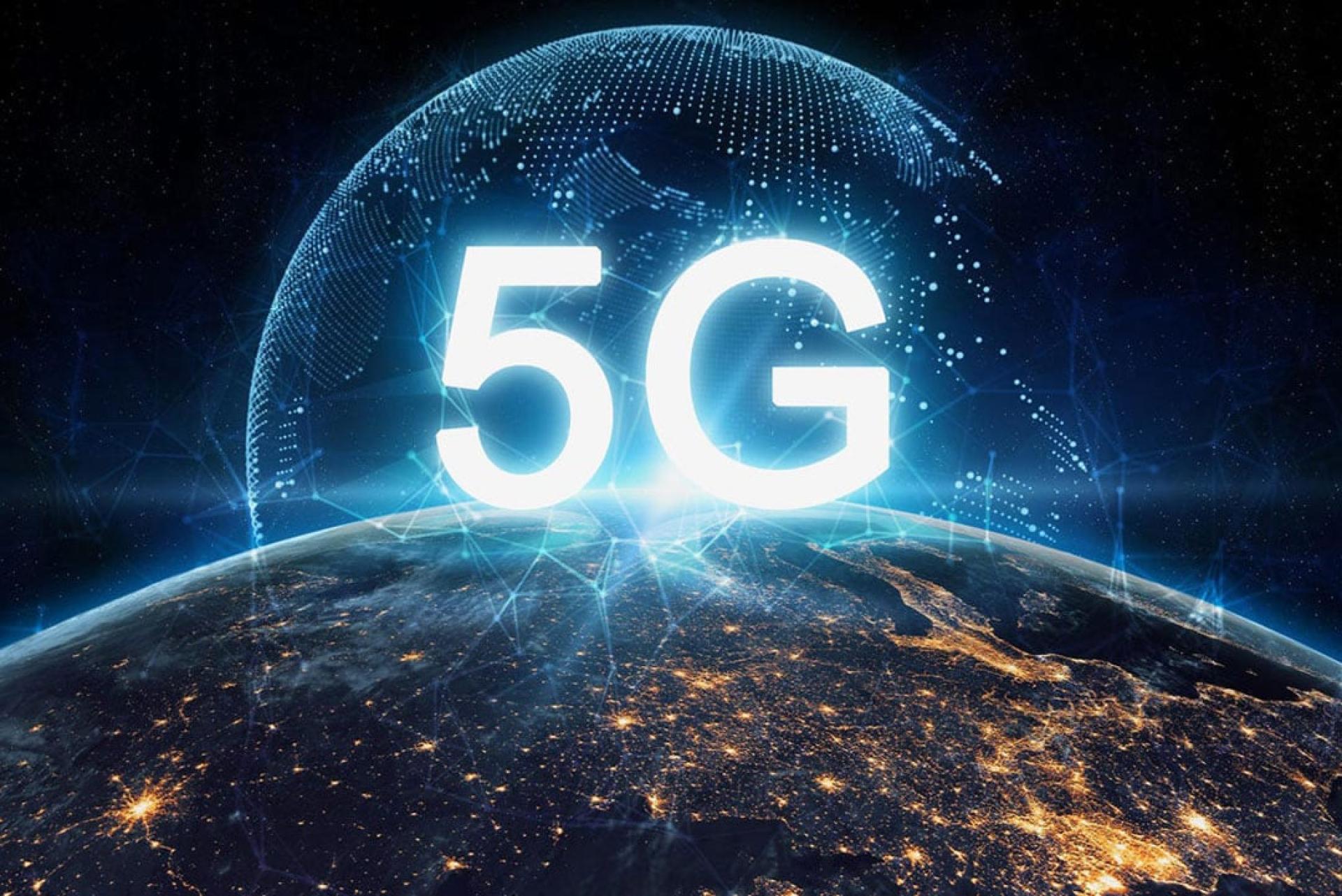 中国研发出全球首个可以穿越复杂地形的军用5G行动通讯系统。