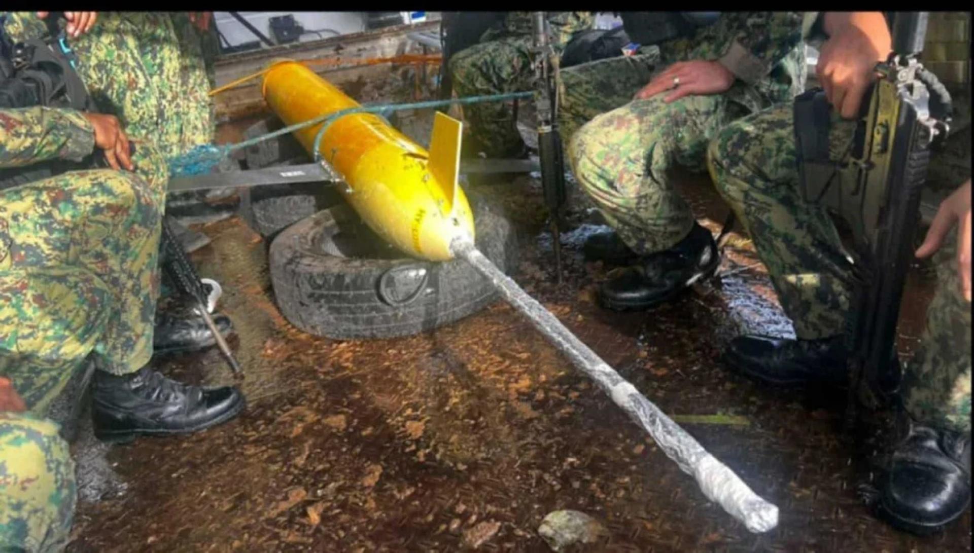菲律宾打捞到的无人潜航器。