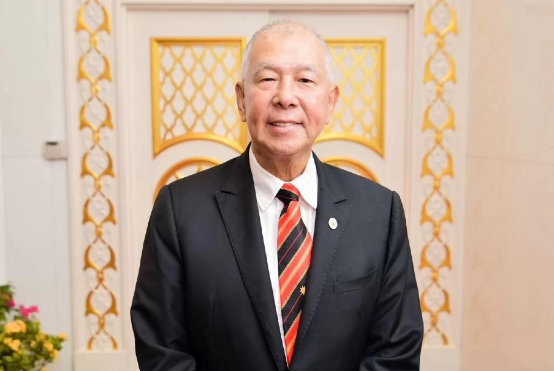 拿督陈超耀。