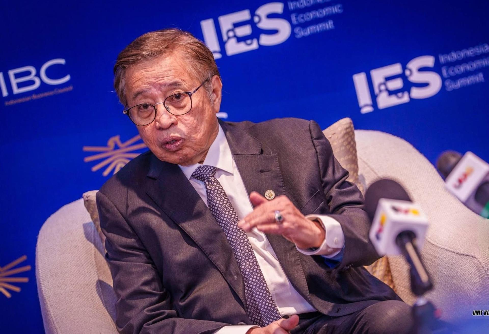 阿邦佐哈里受访一瞥。