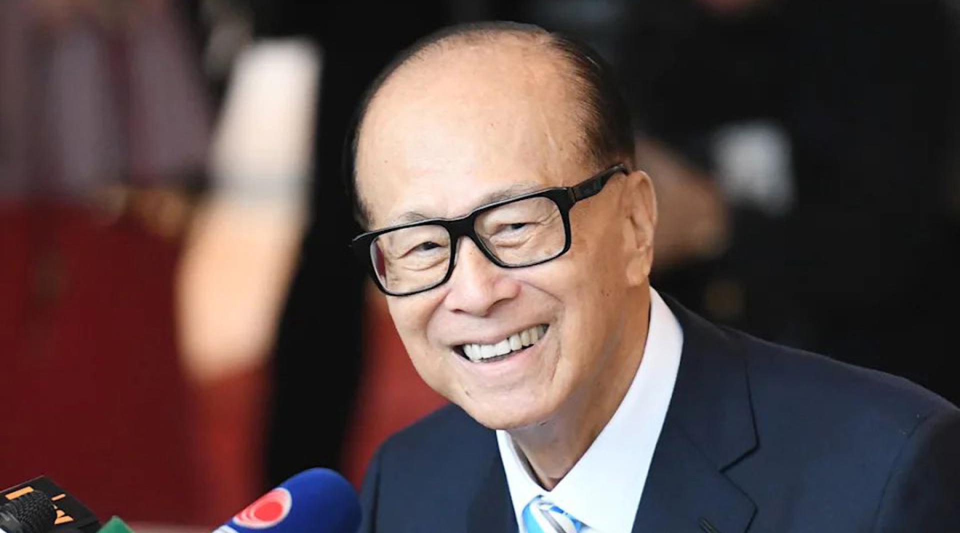 香港首富李嘉诚（档案照）