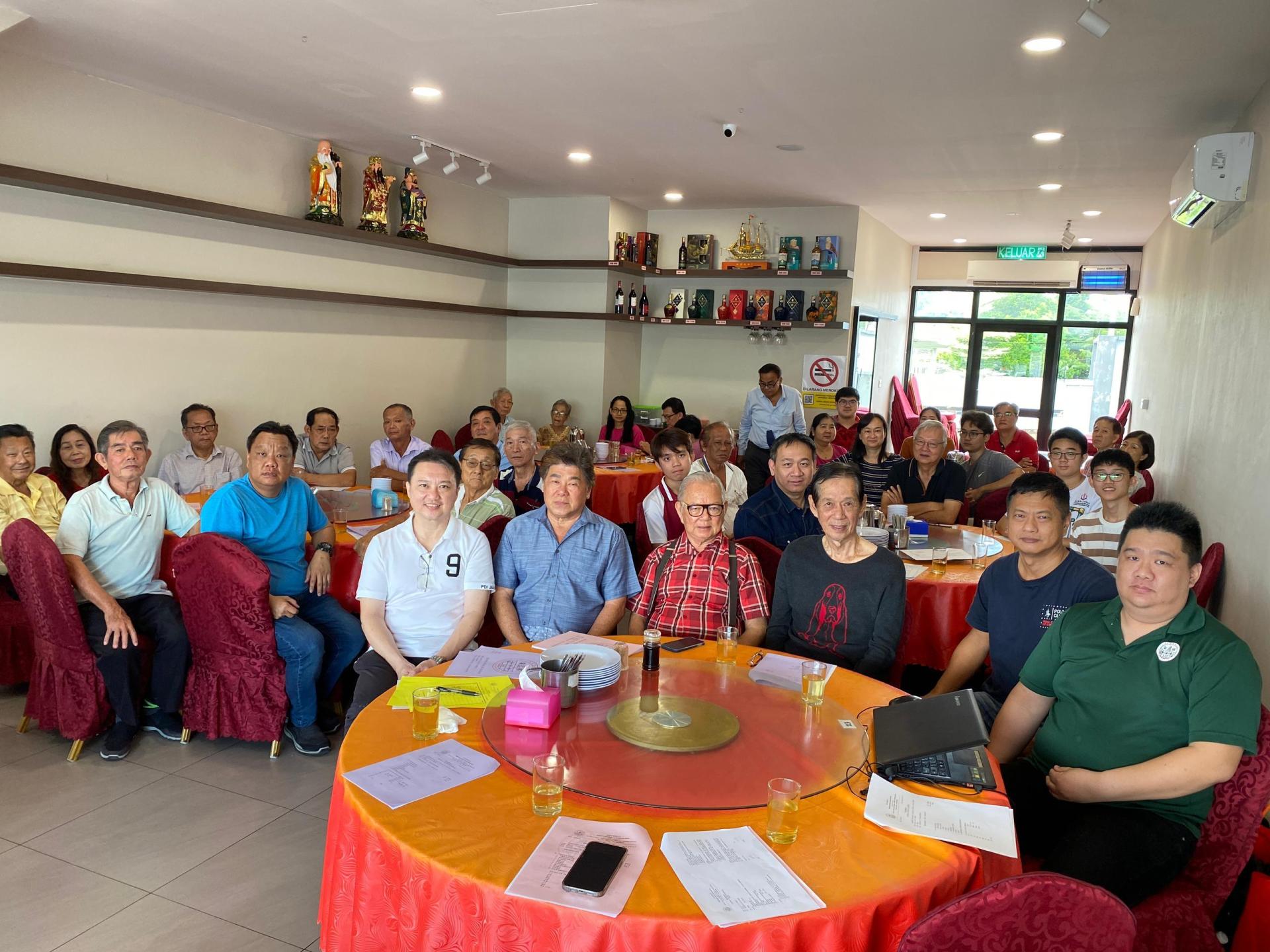 美里省象棋公会会员大会出席者合影。
