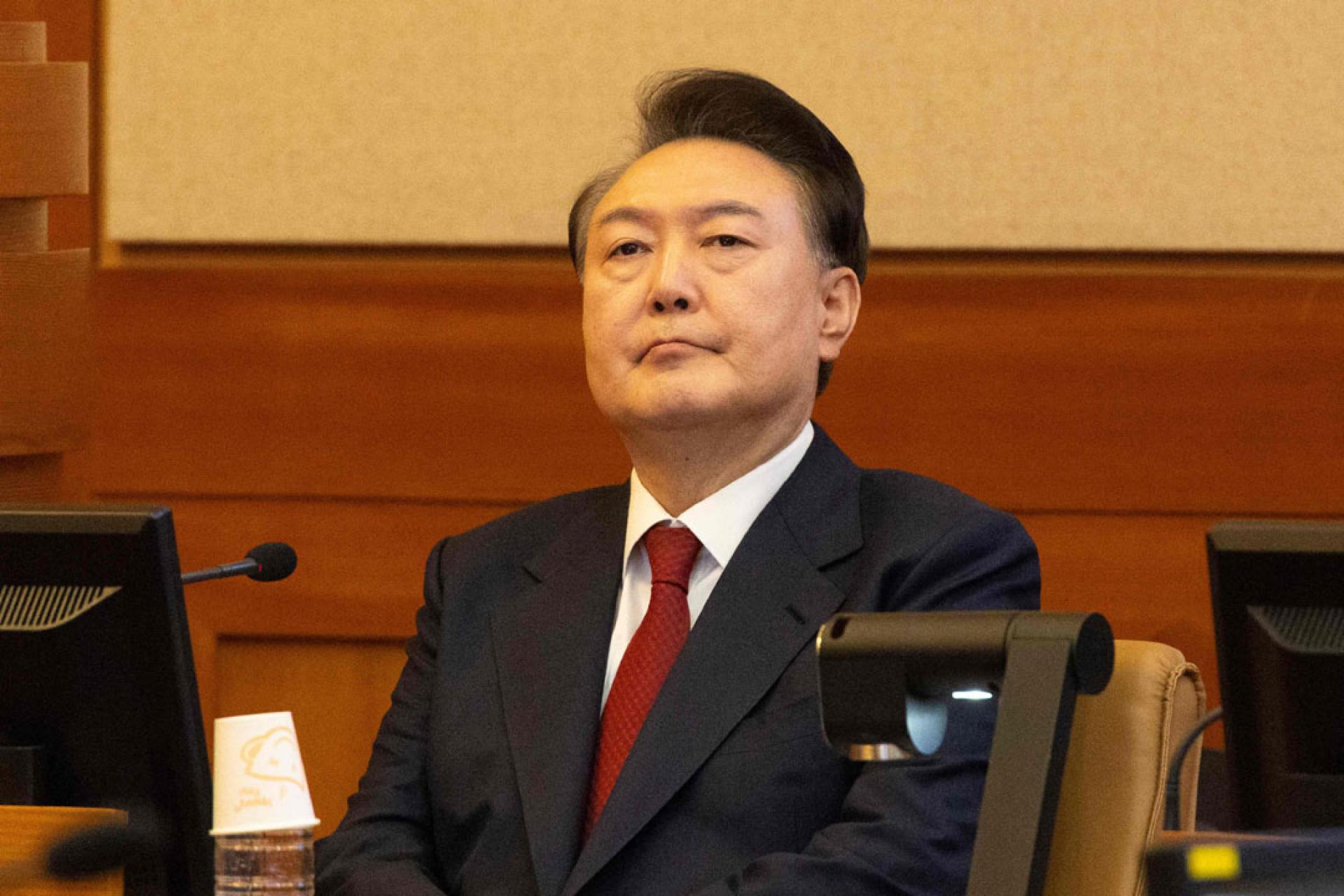 尹锡悦。