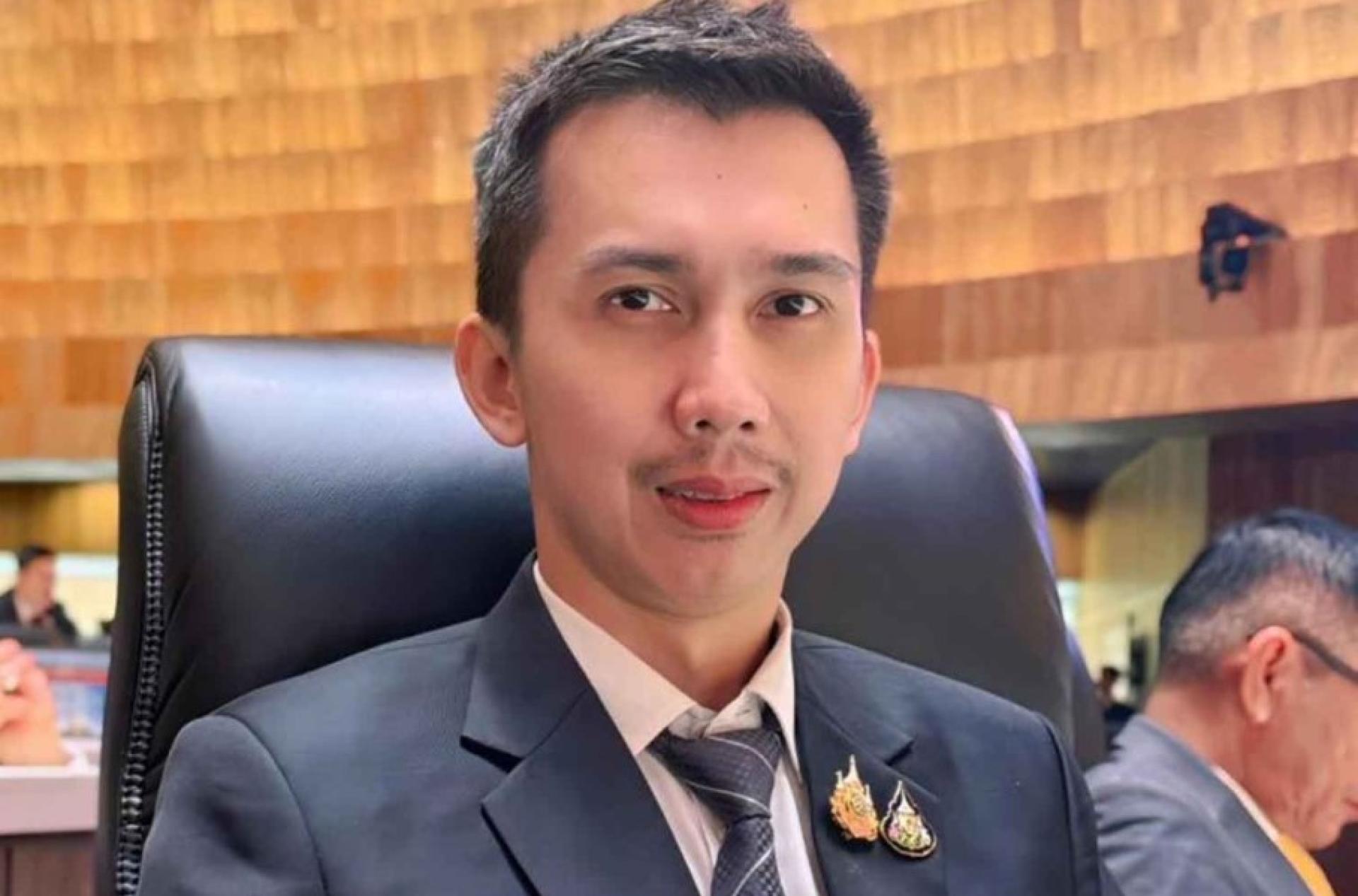 克拉塔姆党国会议员乔纳普纳苏阿。
