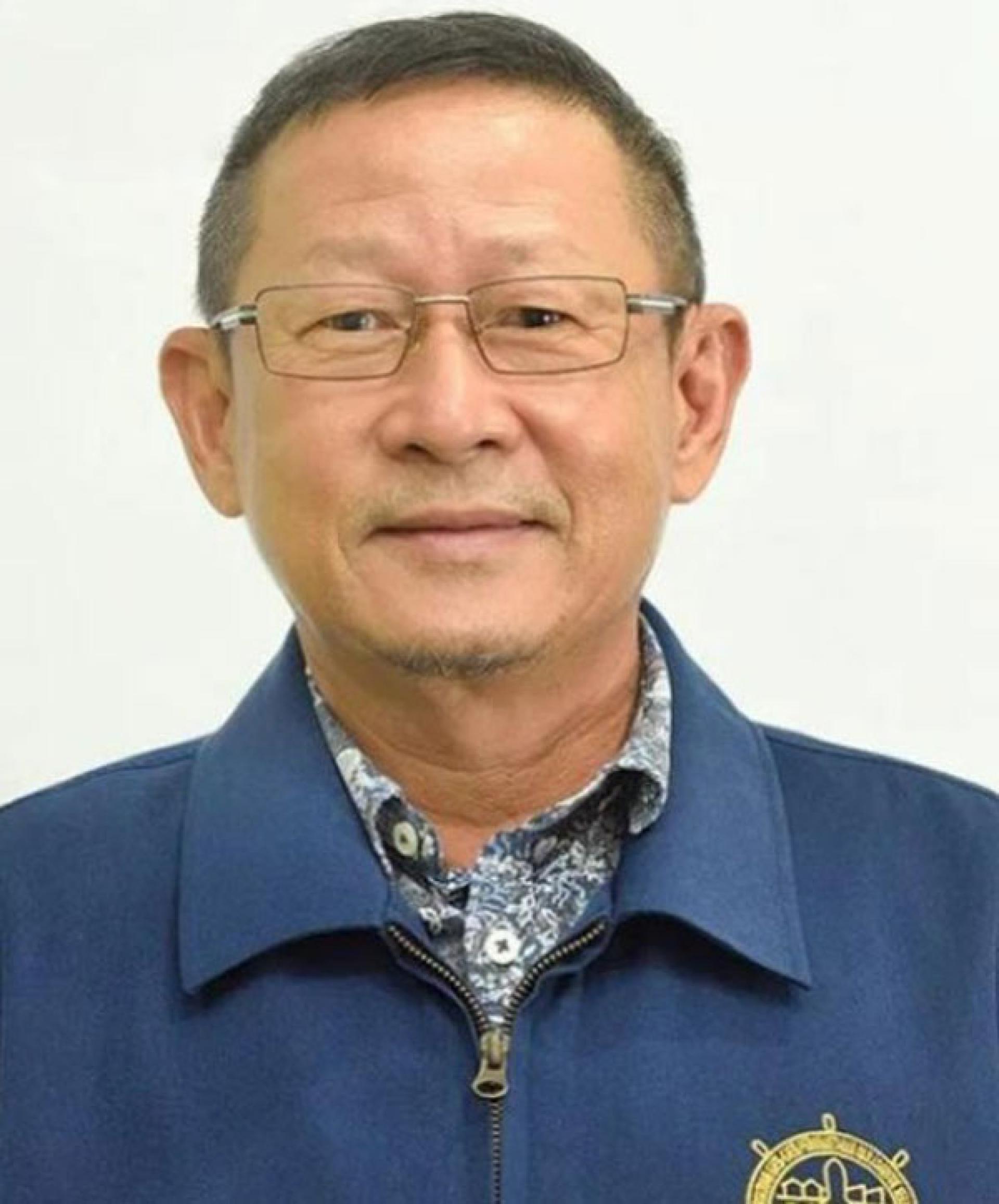 谢汉廷。