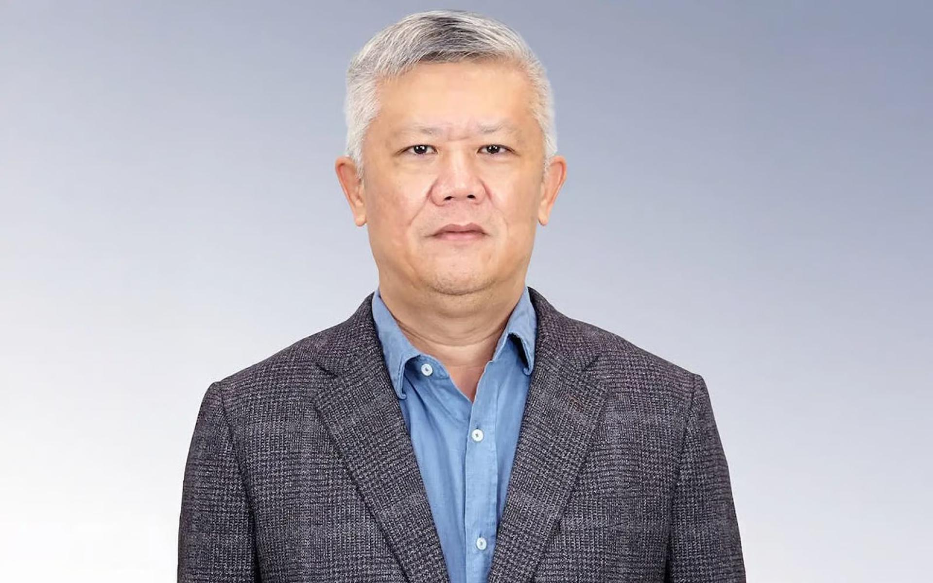 陈文龙。