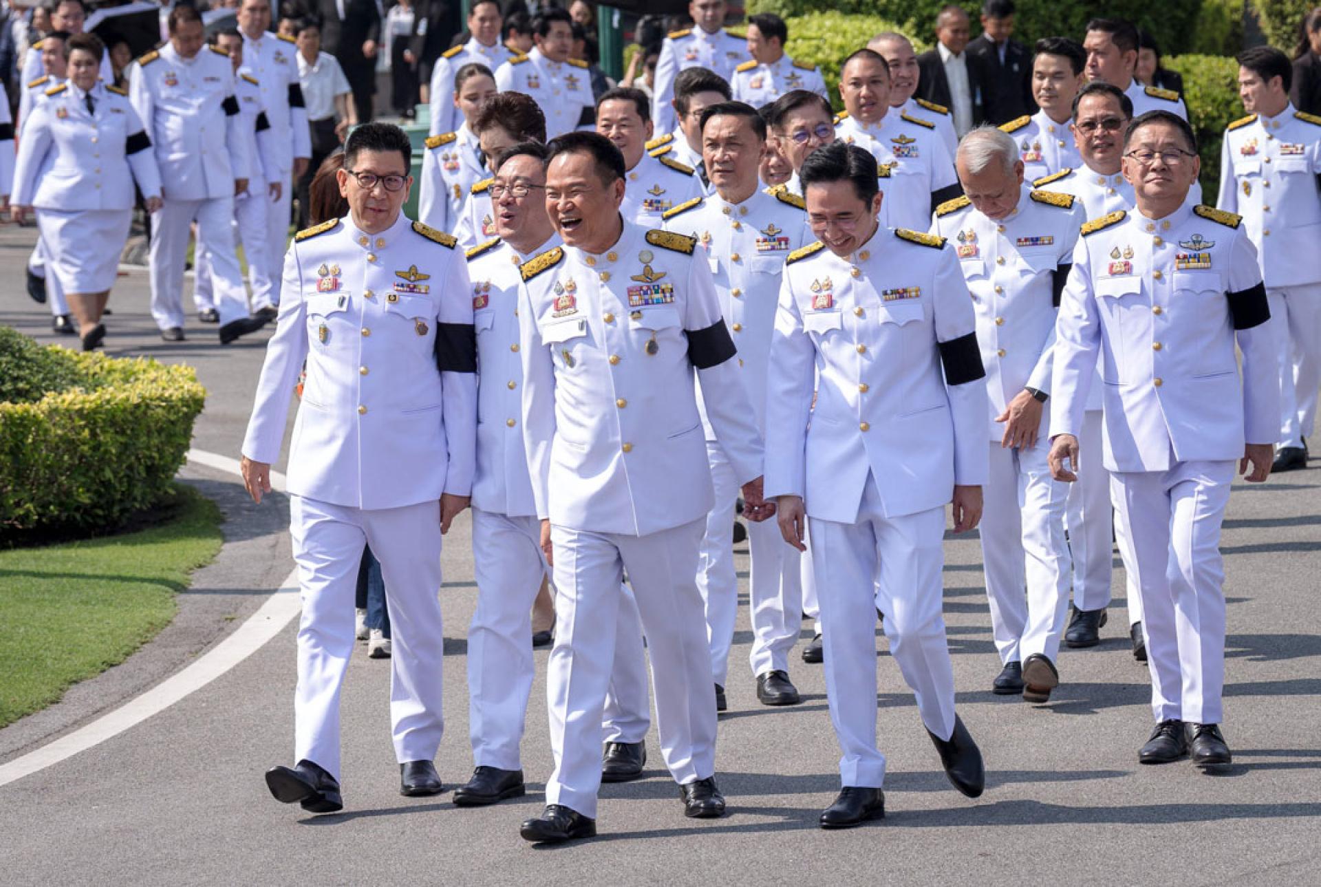 阿努廷开启第二个首相任期。