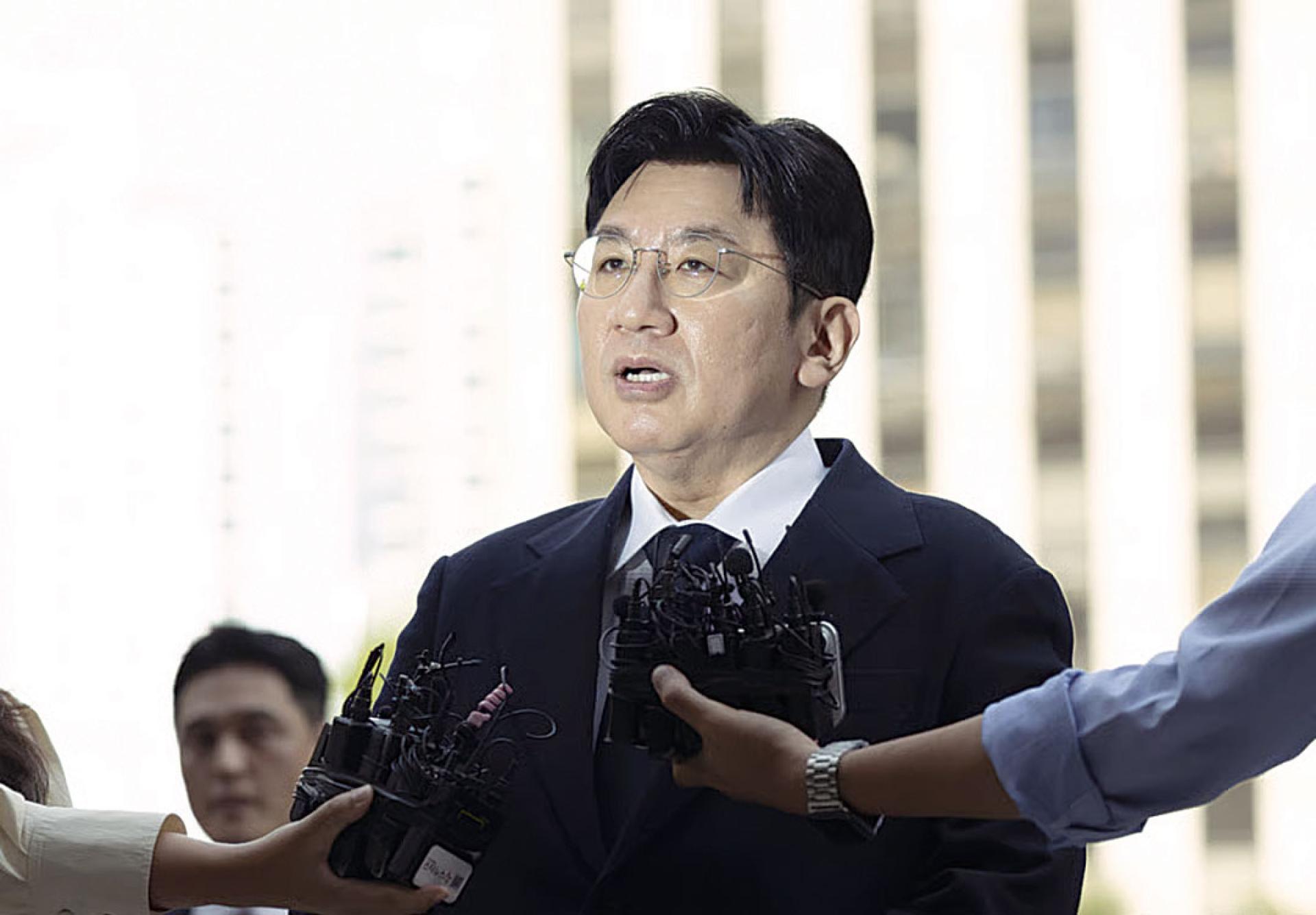 房时爀遭检方声请拘捕令。