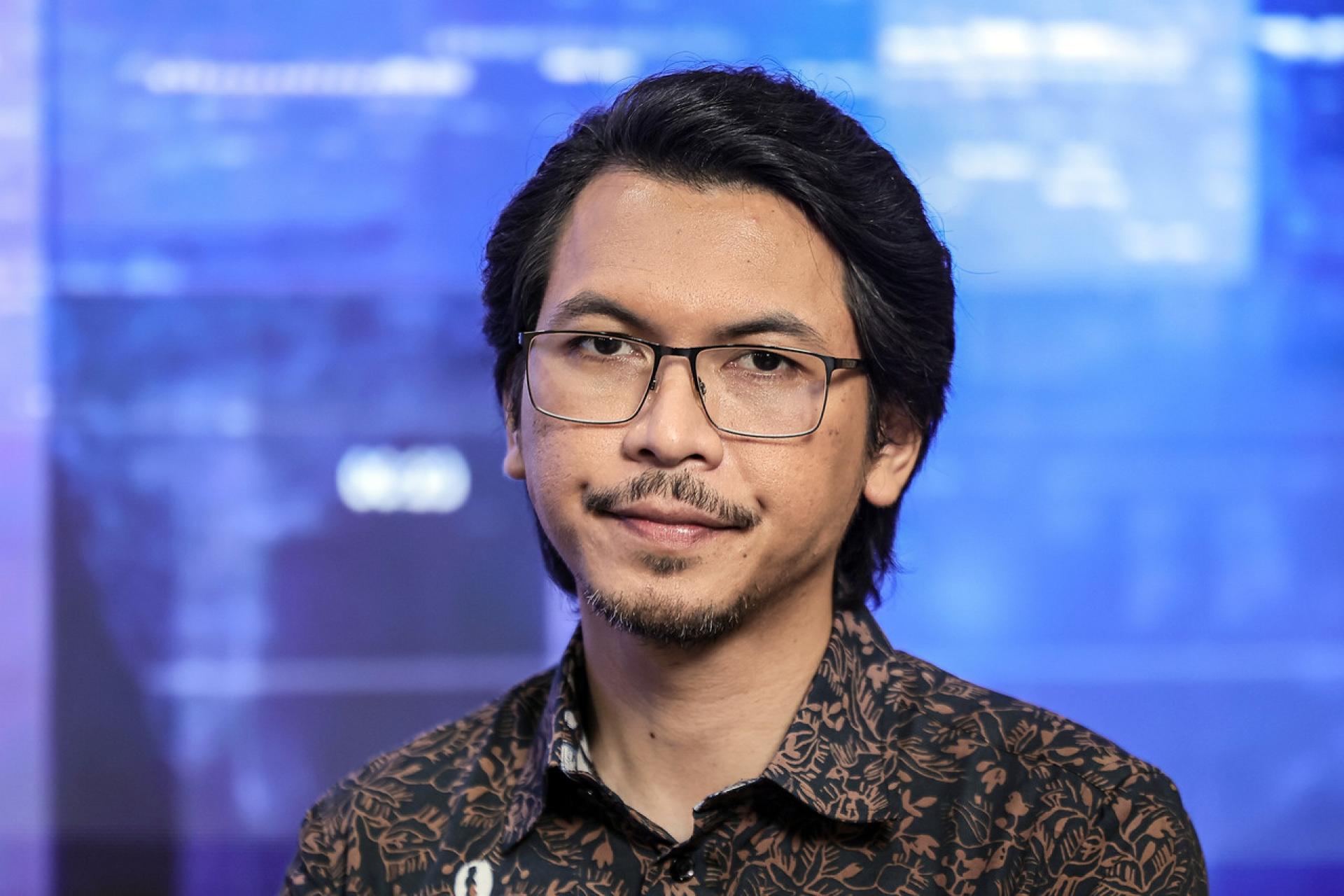 莫哈末卡米尔：IMF上调经济增长预测，显示我国经济基本面稳健，投资者对昌明政府施政方向充满信心。
