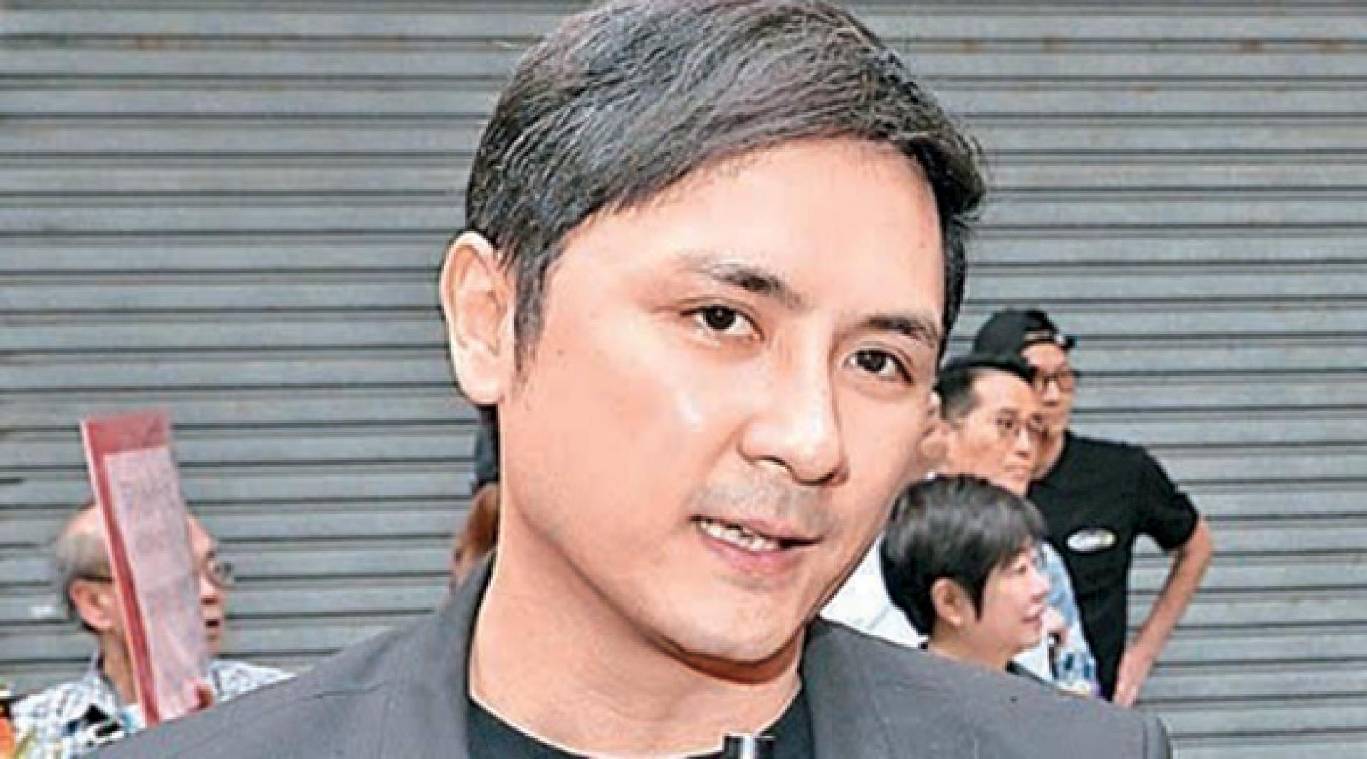 李泳豪称父母财产交由律师处理。