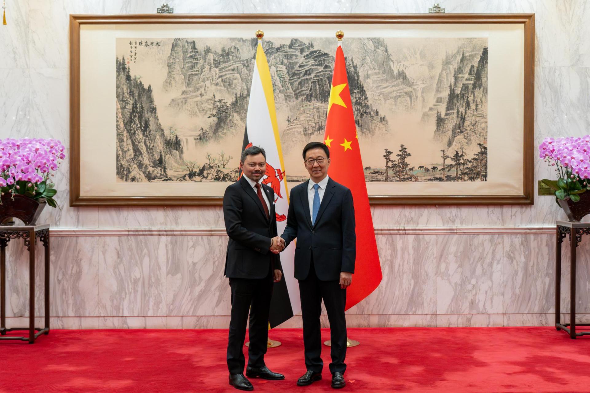 皇太子会见中华人民共和国副主席韩正
