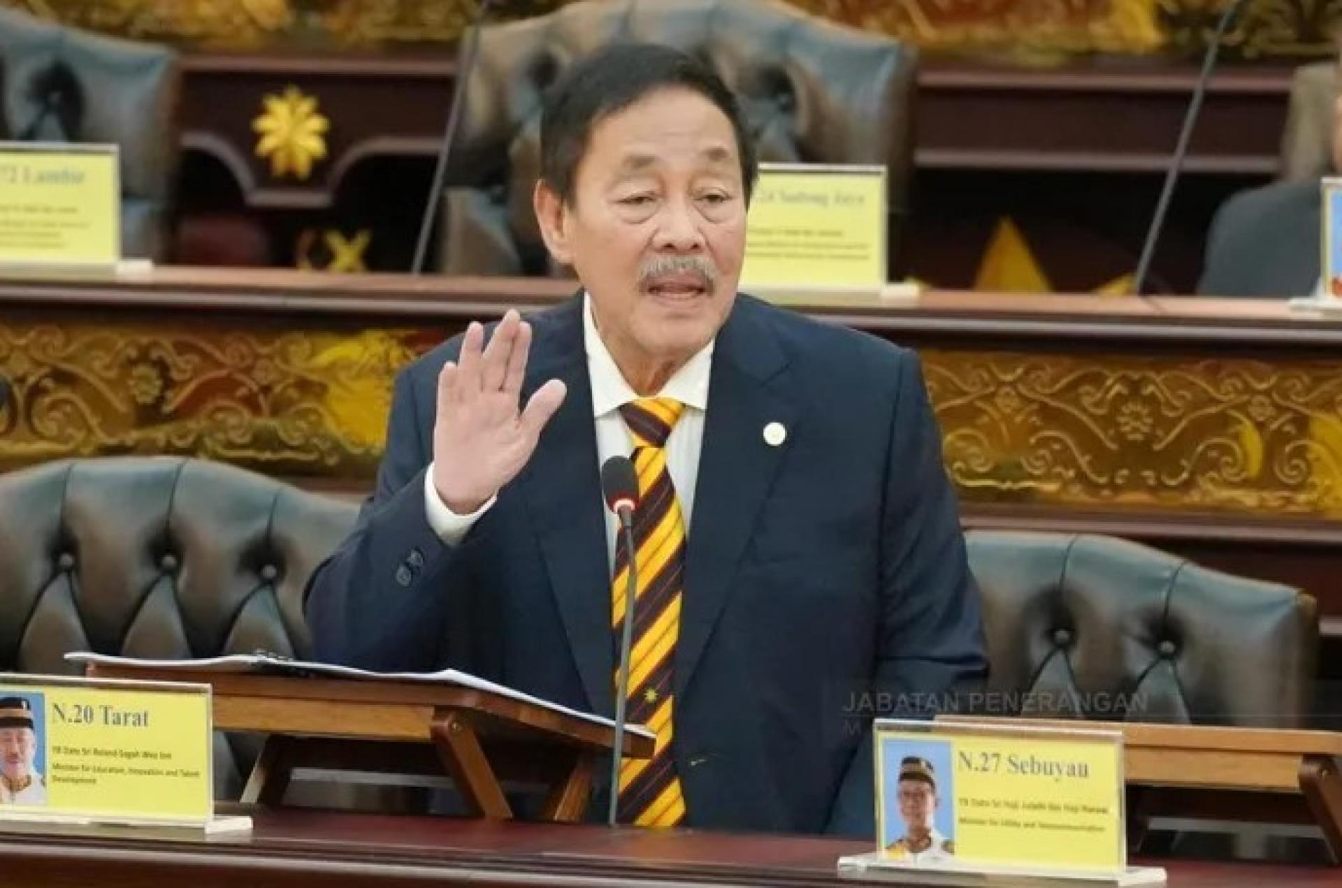 沙加于2026年5月18日在砂州议会总结发言时发言。