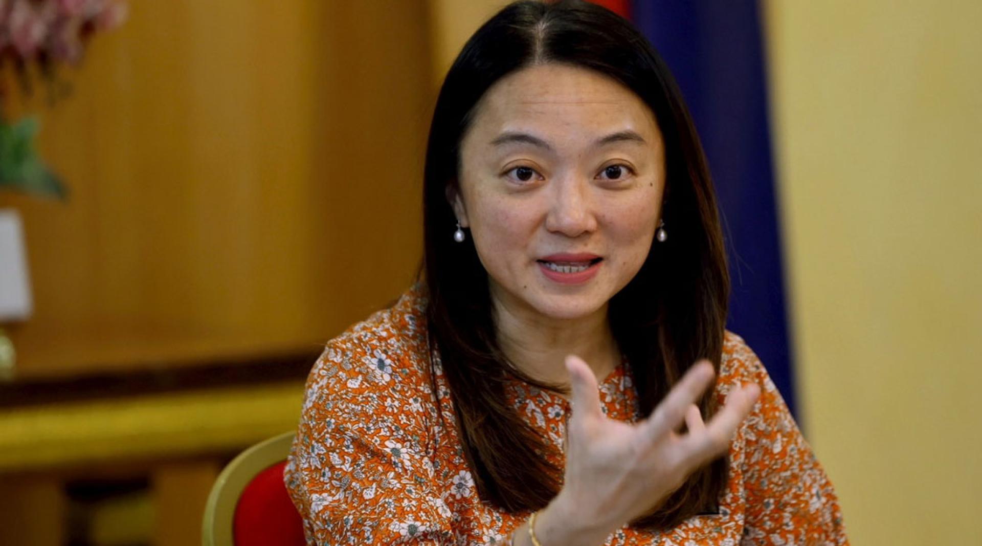 随着聂纳兹米腾空议席，杨巧双指示加强斯迪亚旺沙民生服务与投诉处理。