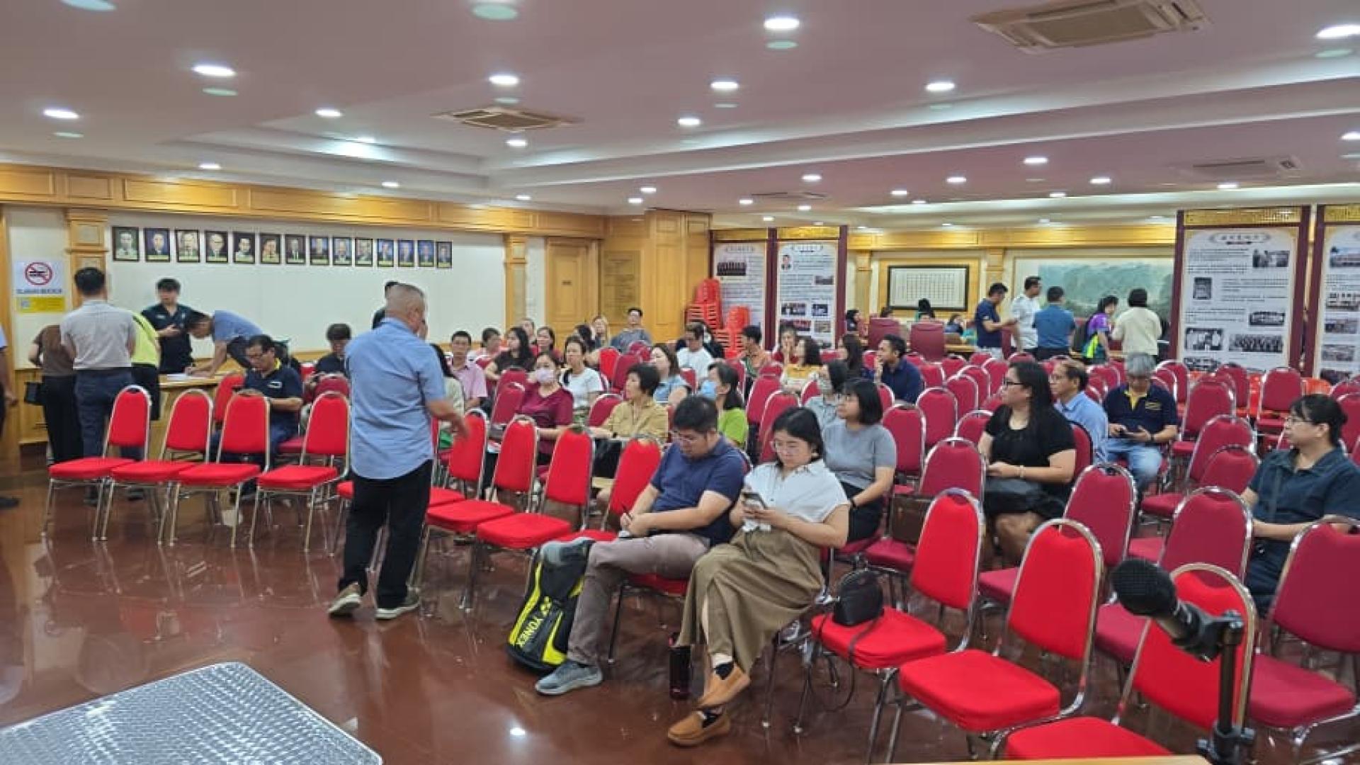 美里中华总商会今日联同国油举办“PETRONAS SmartPay及柴油补贴管理机制”业界交流会，图为场面一瞥。