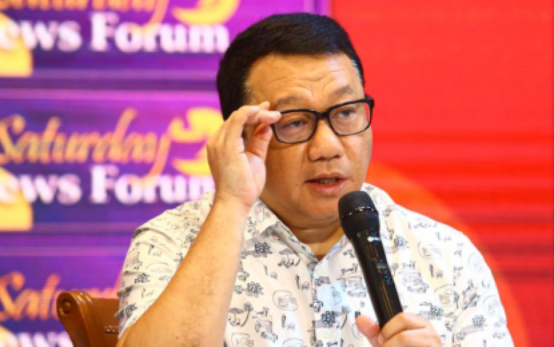菲律宾众议院弹劾检察官乔尔蔡。