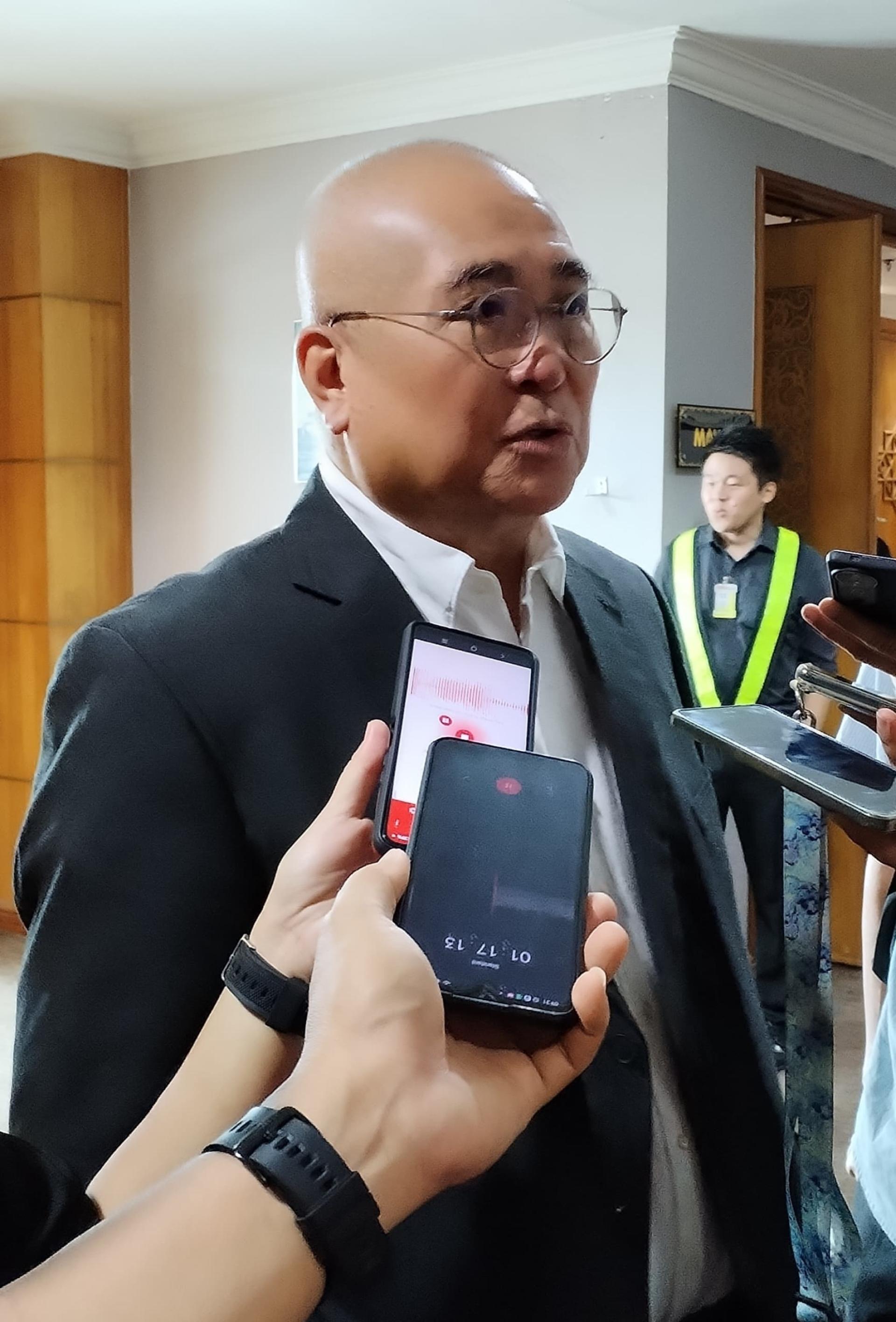 美里市长俞小珊接受访问时影。