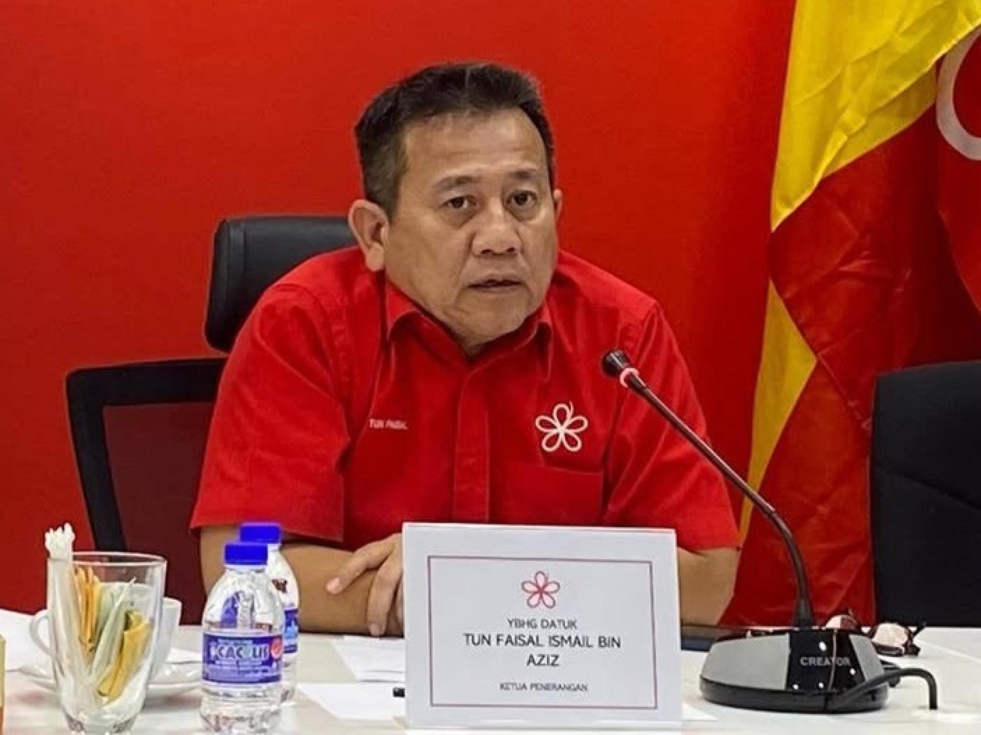 顿费沙透露，国盟做出的决定，最终会被在国盟内没有职位的伊党主席哈迪阿旺否决。