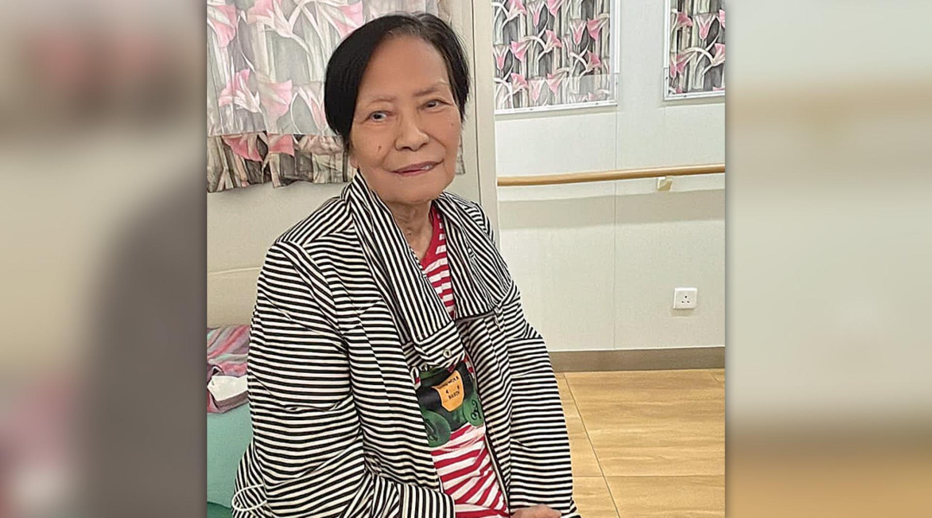 余慕莲目前在老人院生活惬意。