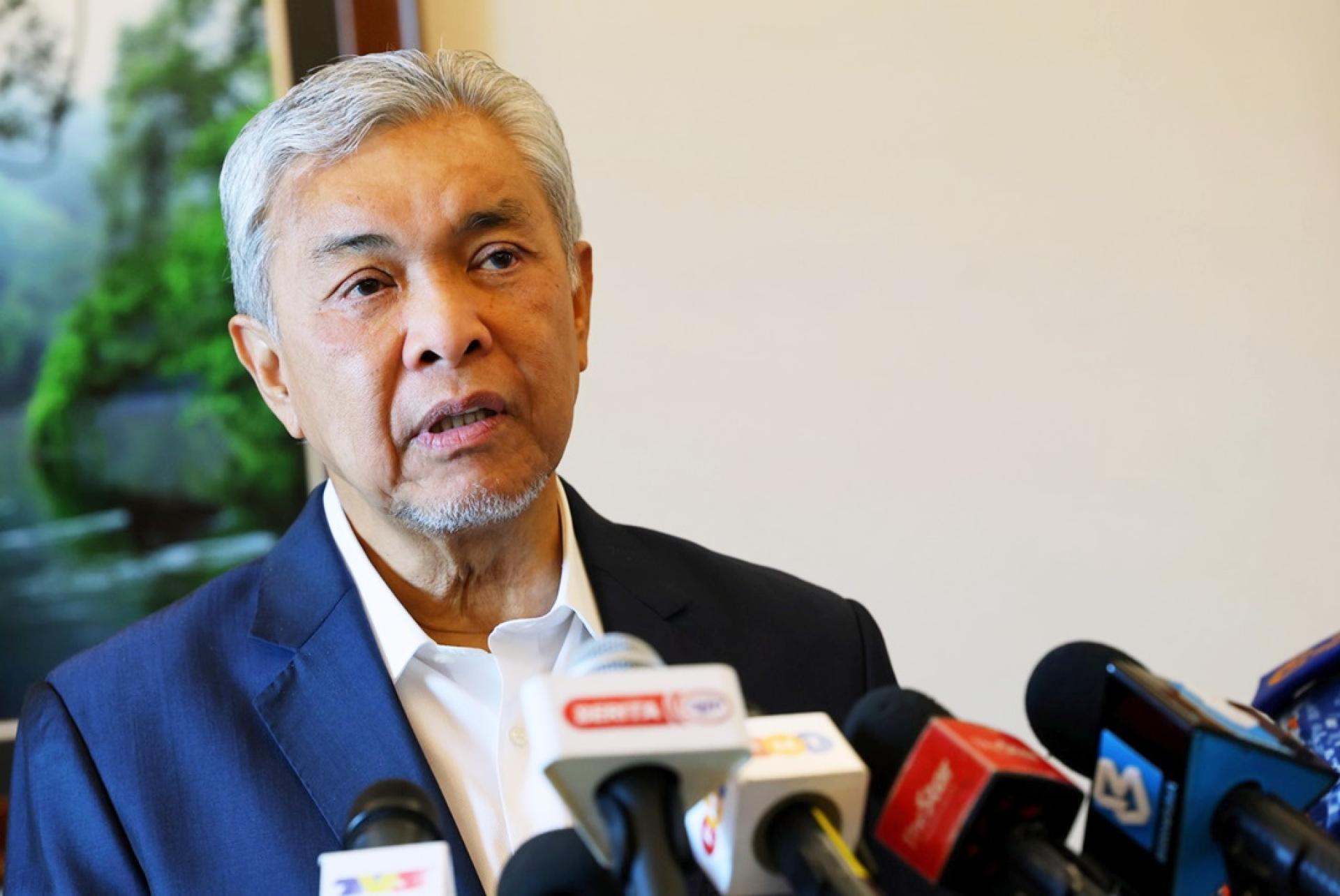 副首相拿督斯里阿末扎希。