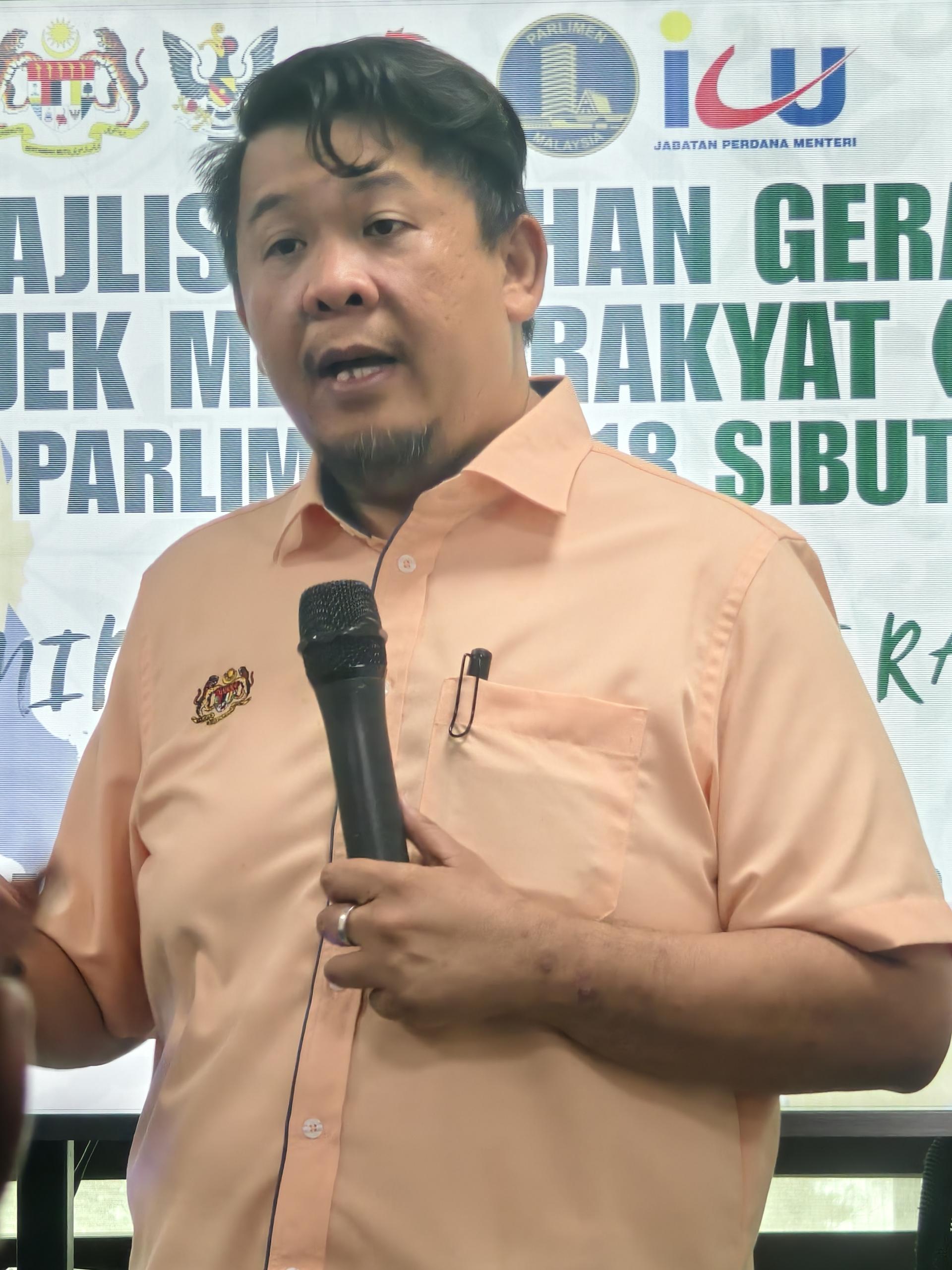 鲁卡尼斯曼表示，人民不应单凭社交媒体内容评价代议士的工作表现。