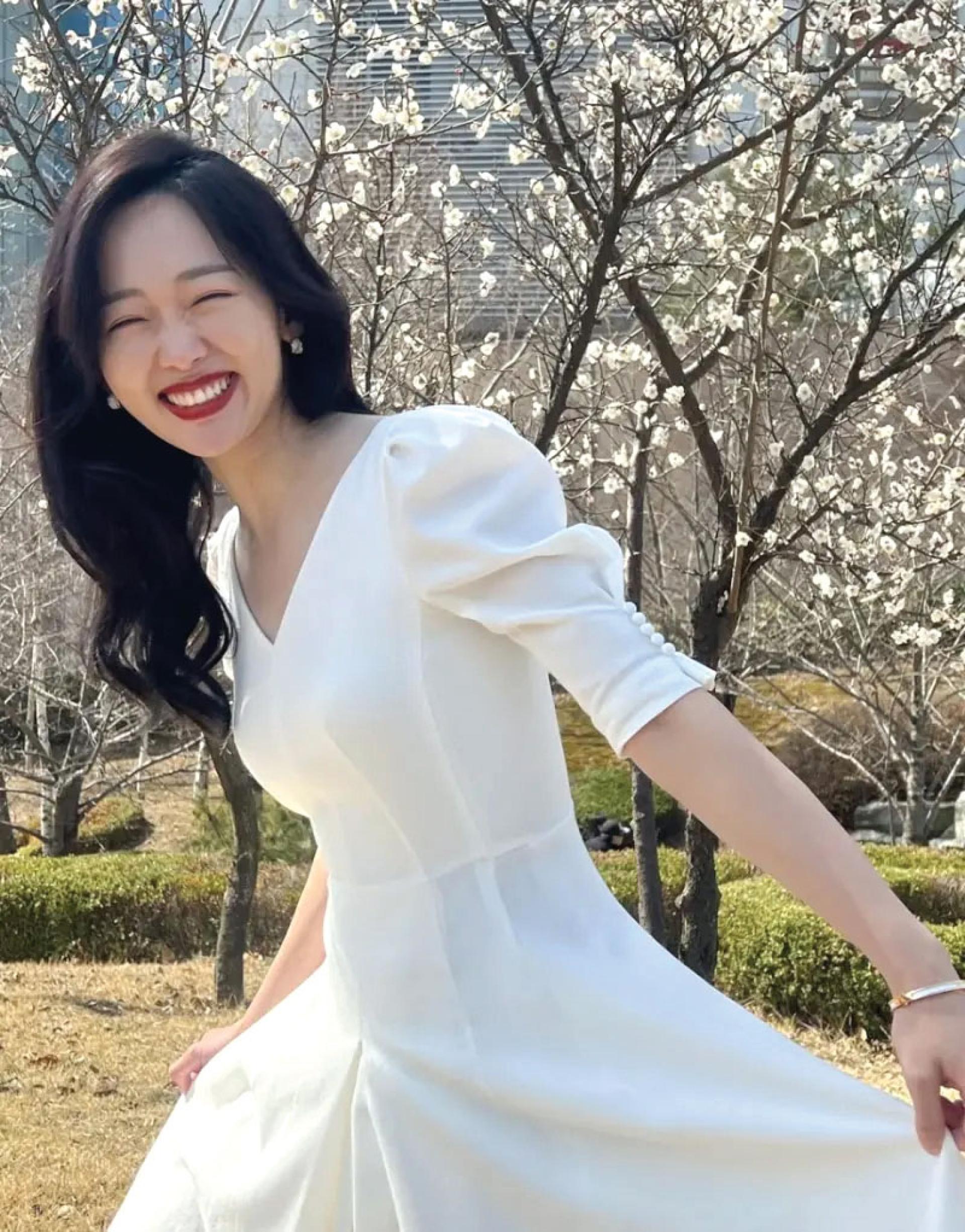 《铁拳教育》女主角秦基周曾经在三星当工程师，就业经历超狂，但她透露每天晚上要闪躲前辈约喝酒。