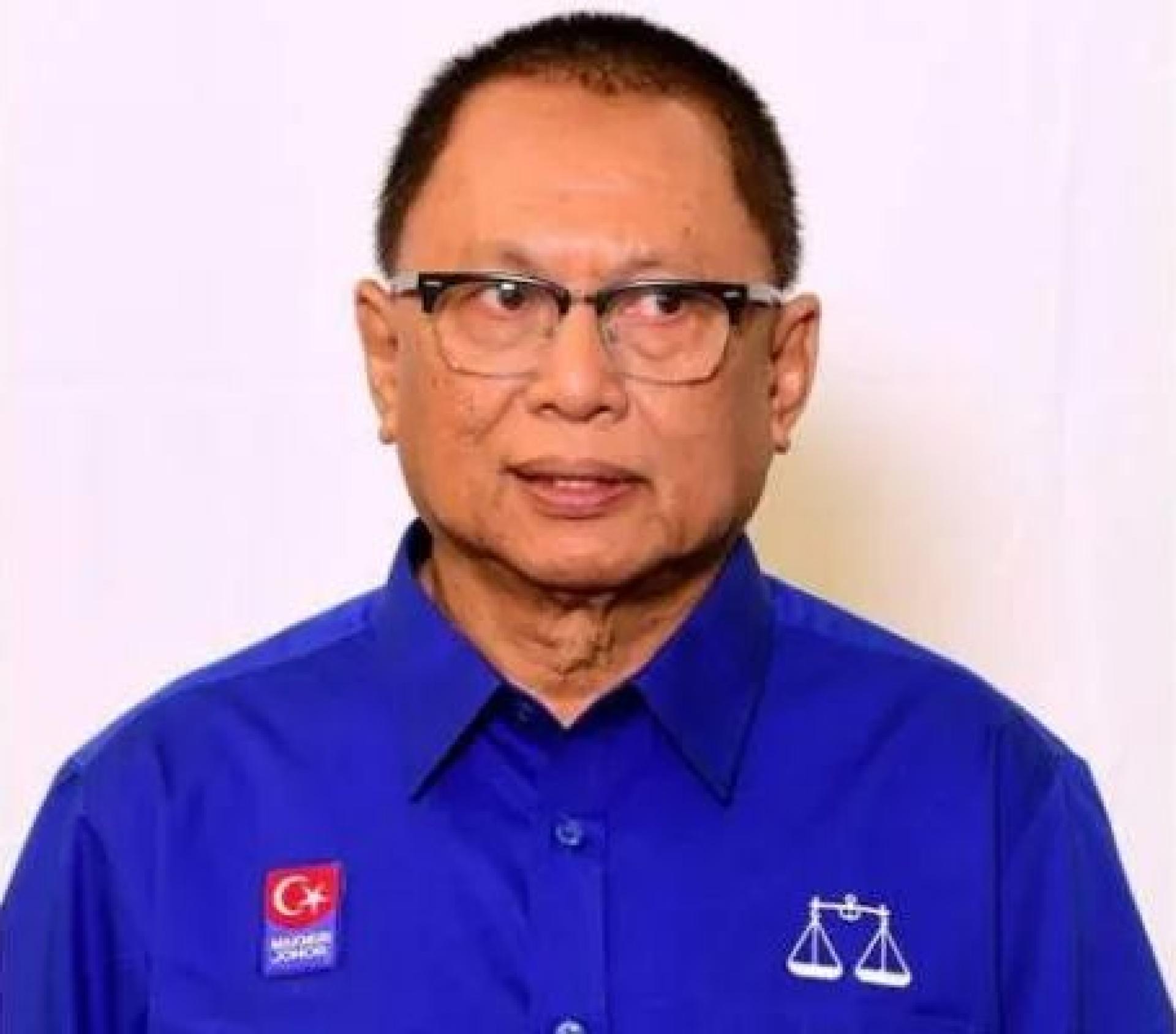 卜艾在柔州选提名日（27日）前两天宣布退出巫统，为政坛抛下震撼弹。