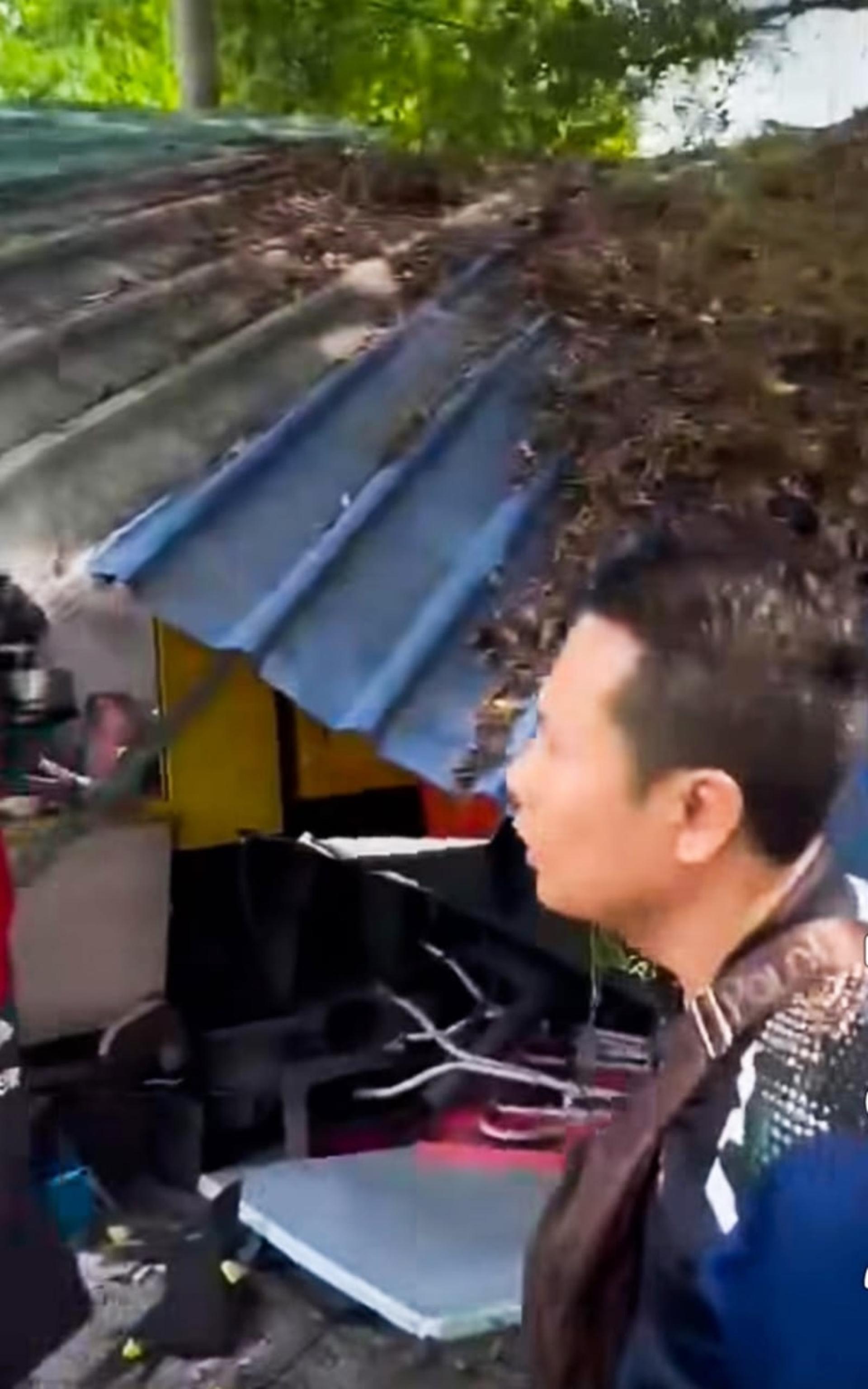 车子连撞5车，包括一辆流动餐车。
