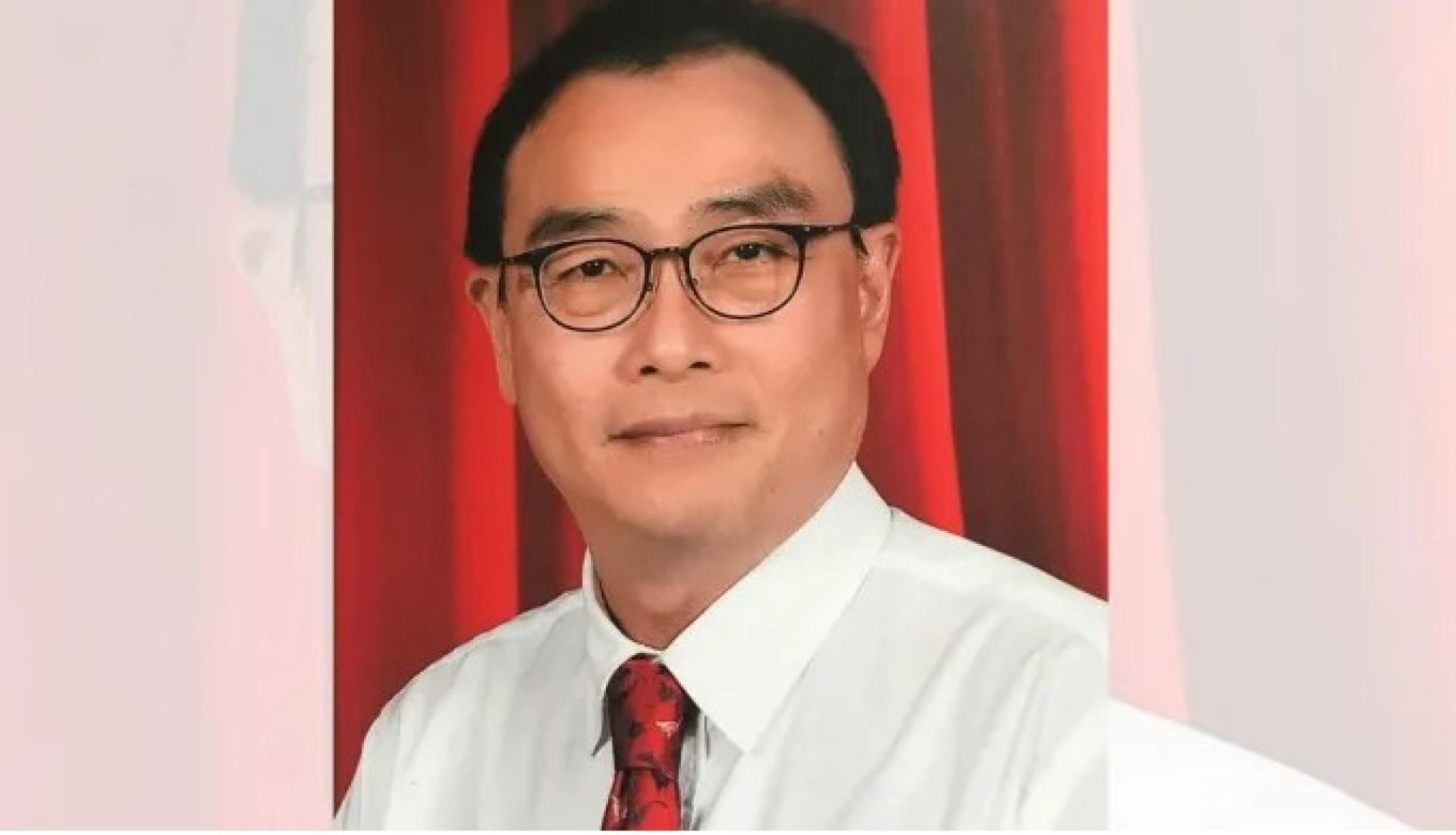 黄振渊。