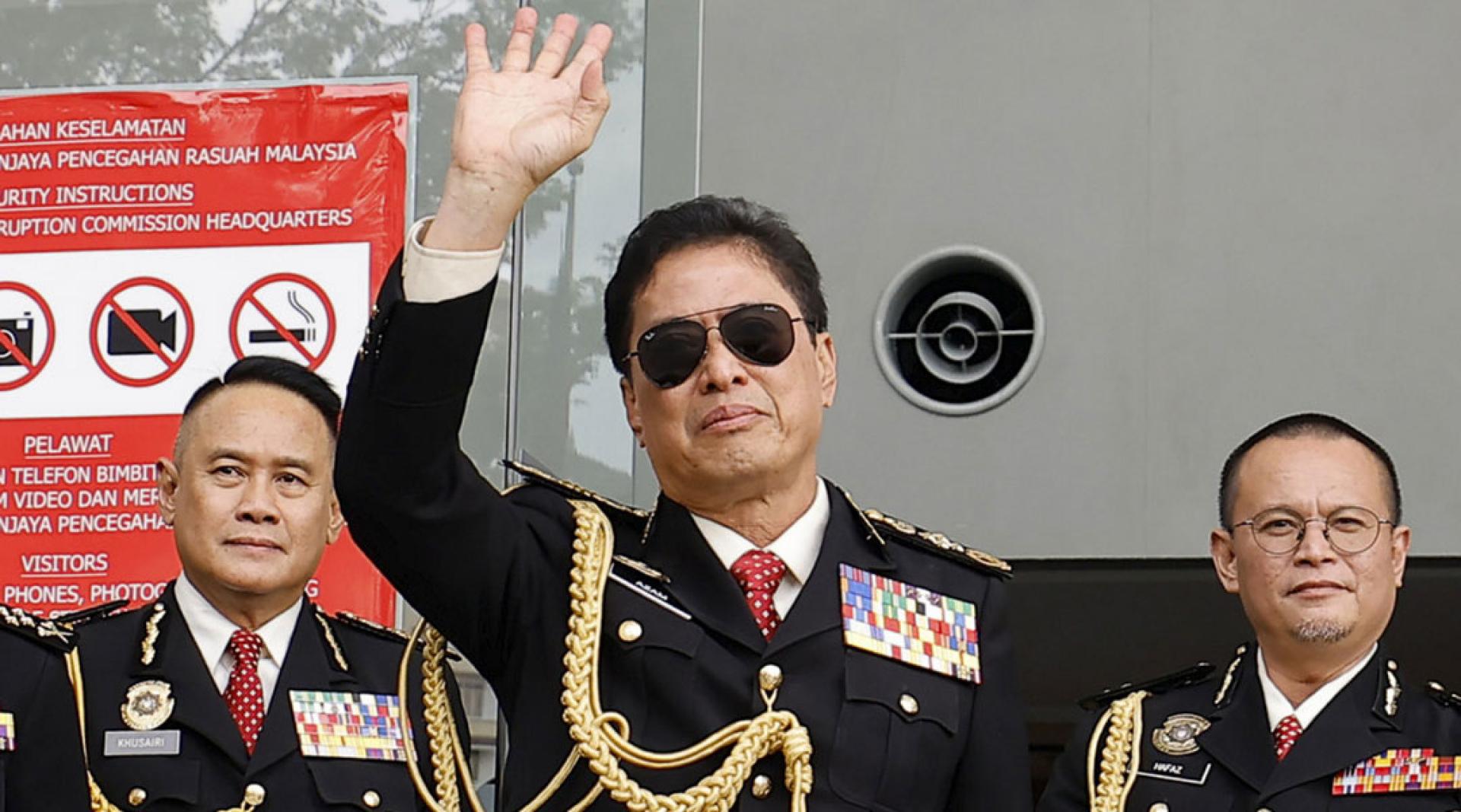 国家打击金融罪案中心说明，阿占仍是NFCC顾问局成员，他是以个人身分受委，并获得国家元首御准。