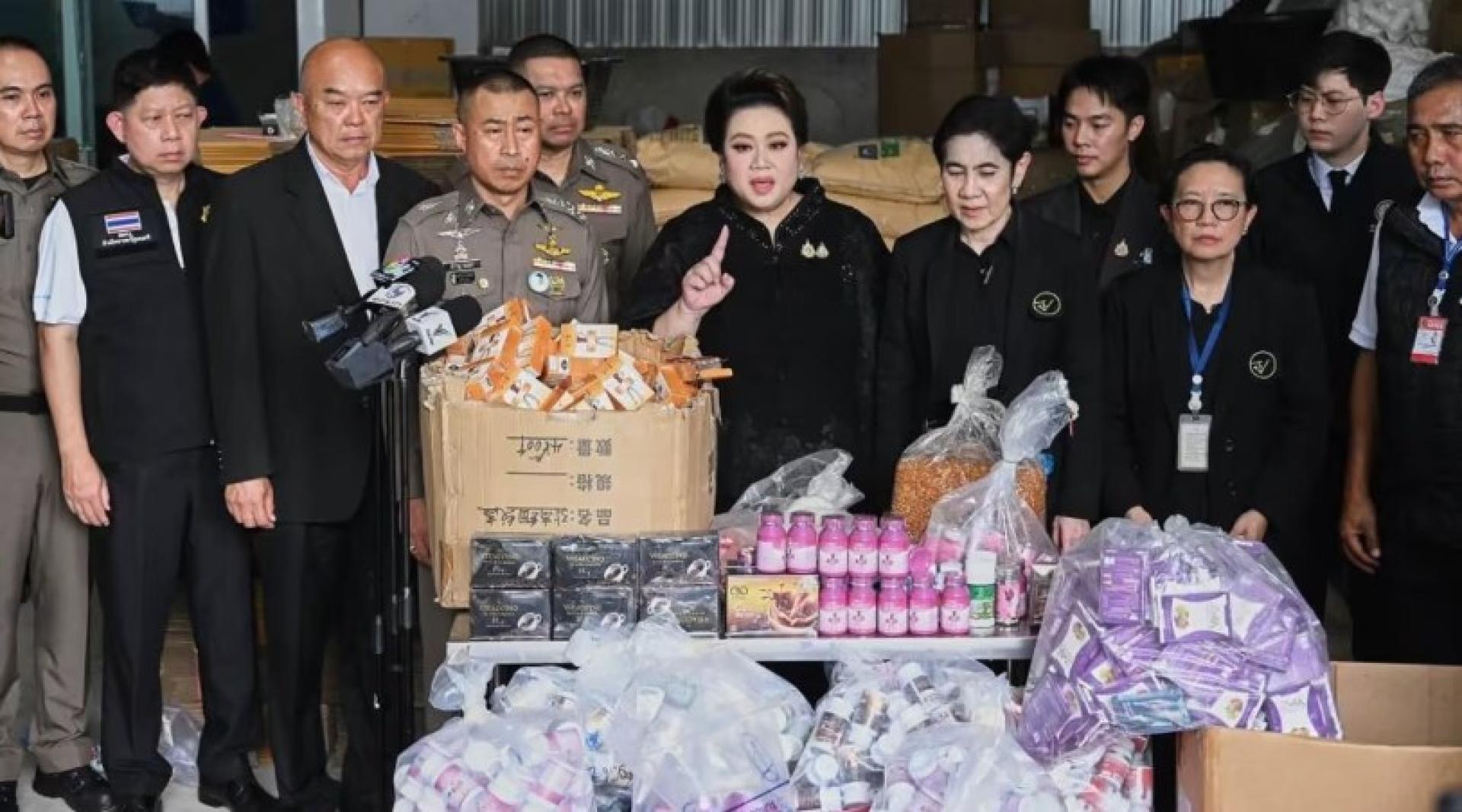 泰国捣毁非法减肥药工厂，起获逾万件违禁品。
