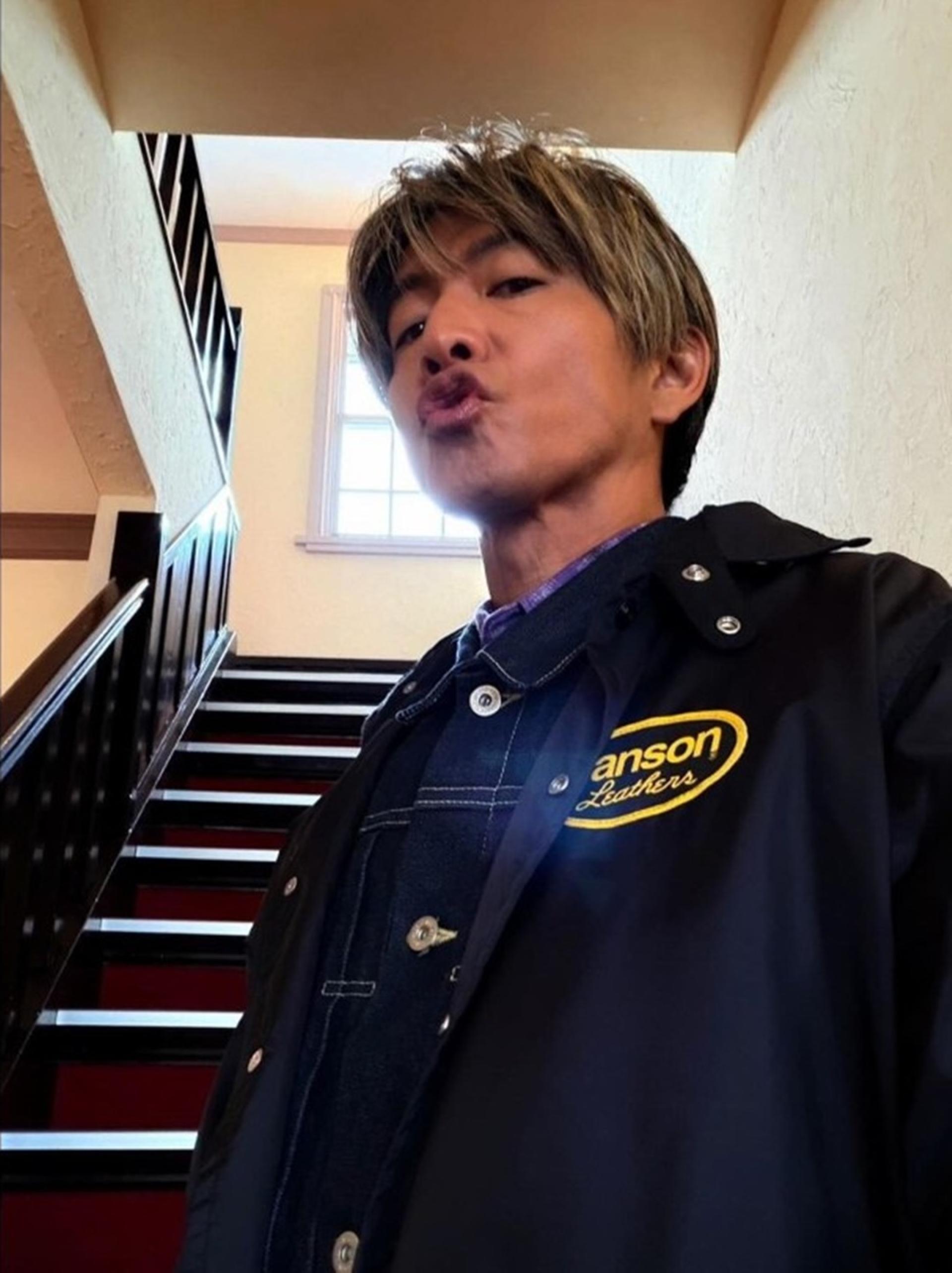 木村拓哉近日叫外卖时，遭外卖员公开寓所位置，侵犯其私隐。