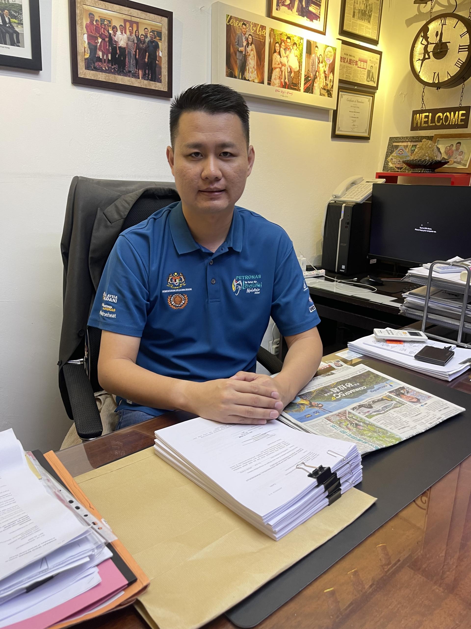 砂希盟兼行动党秘书林思健律师。