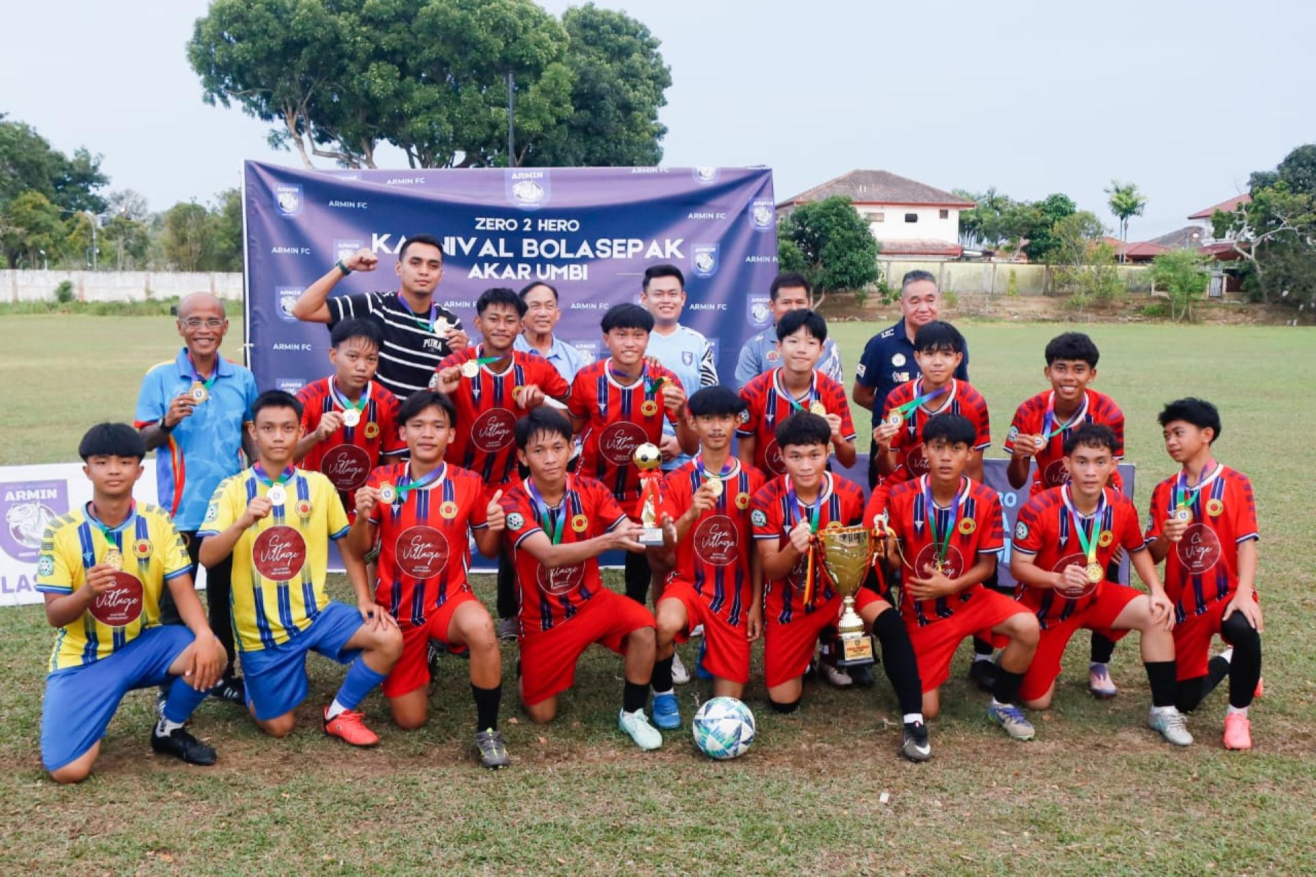 Champion B16