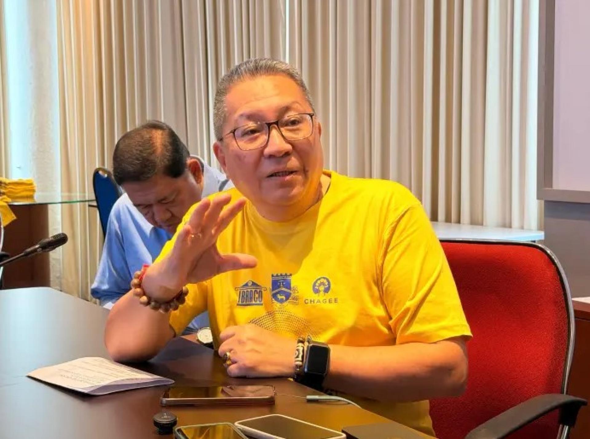 拿督黄鸿圣。