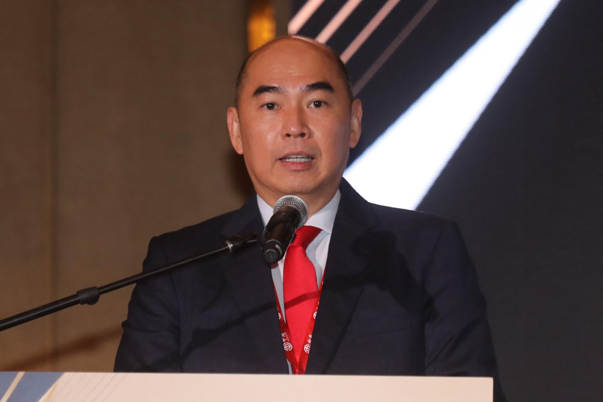 吴逸平认为，政府须在明年度财案专注刺激内需、保障生计和强化家庭经济韧性，同时提高中小企业竞争力。