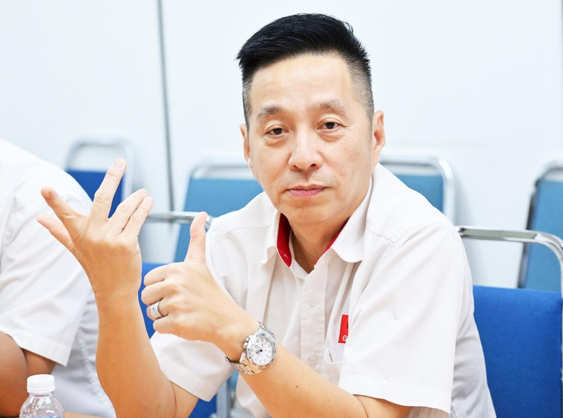 胡栋强：政府必须交代，这次政策失误到底浪费了多少公帑？人民不应该为政府仓促决策买单。