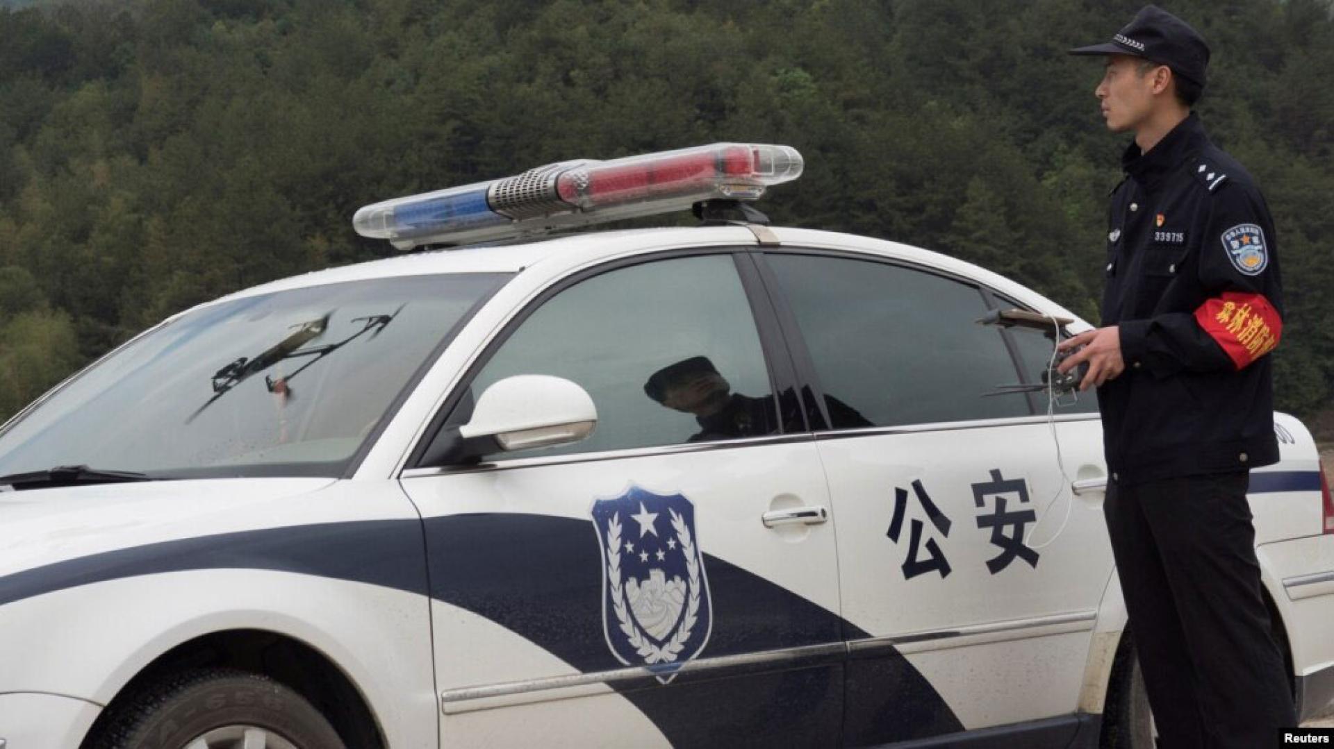 中国公安。